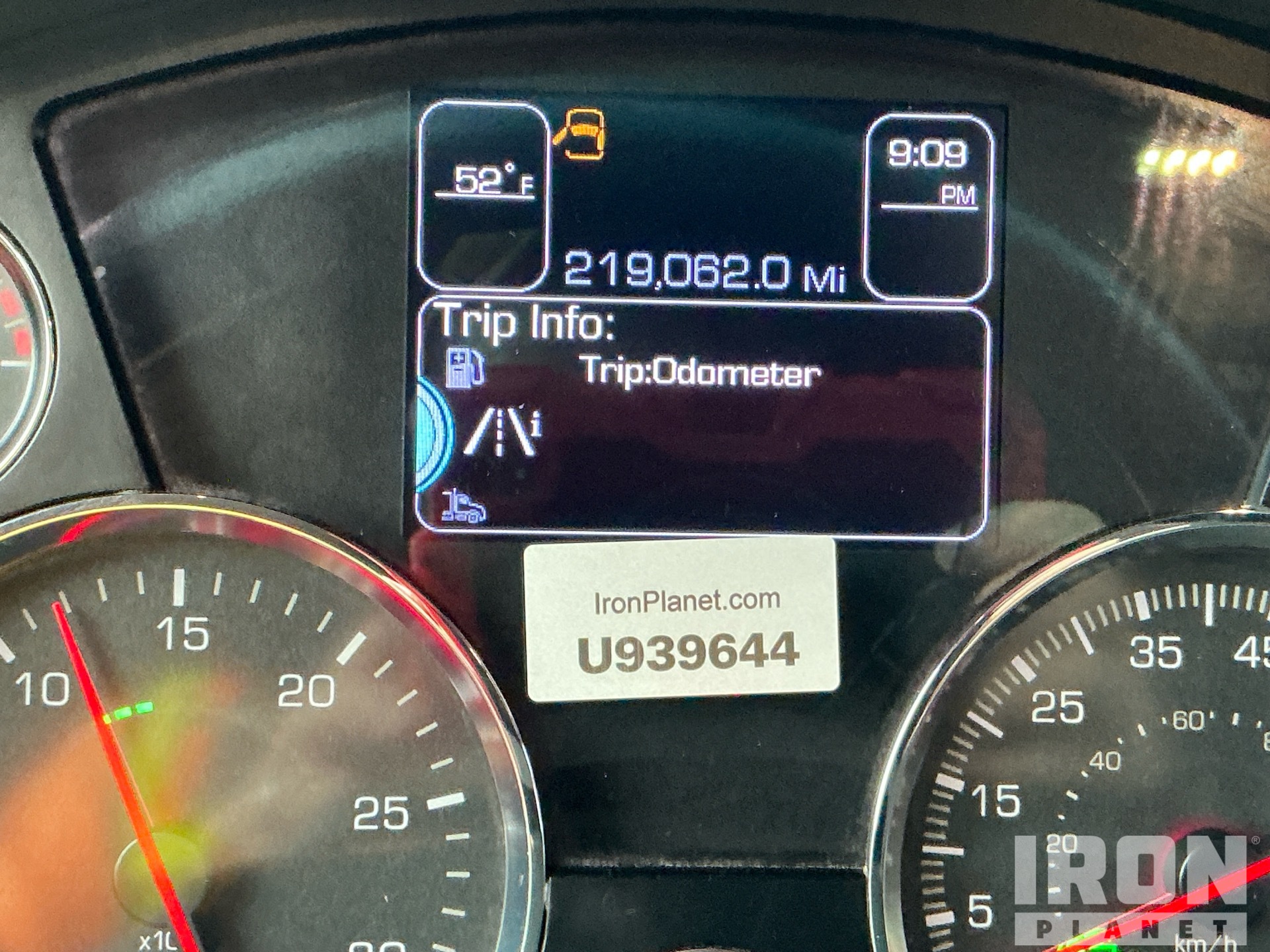 2020 Kenworth T880