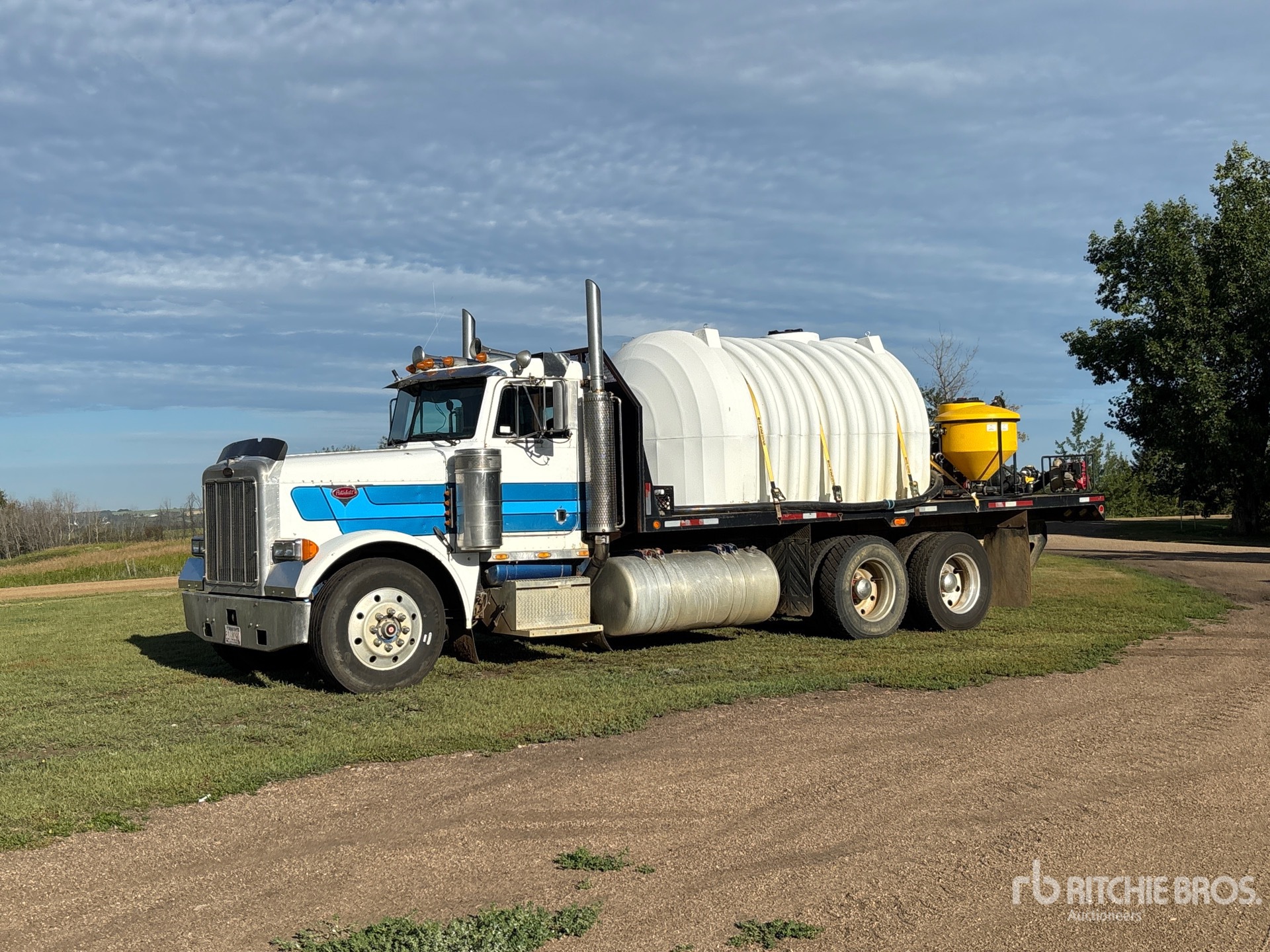 Photo of 1987 Peterbilt 379