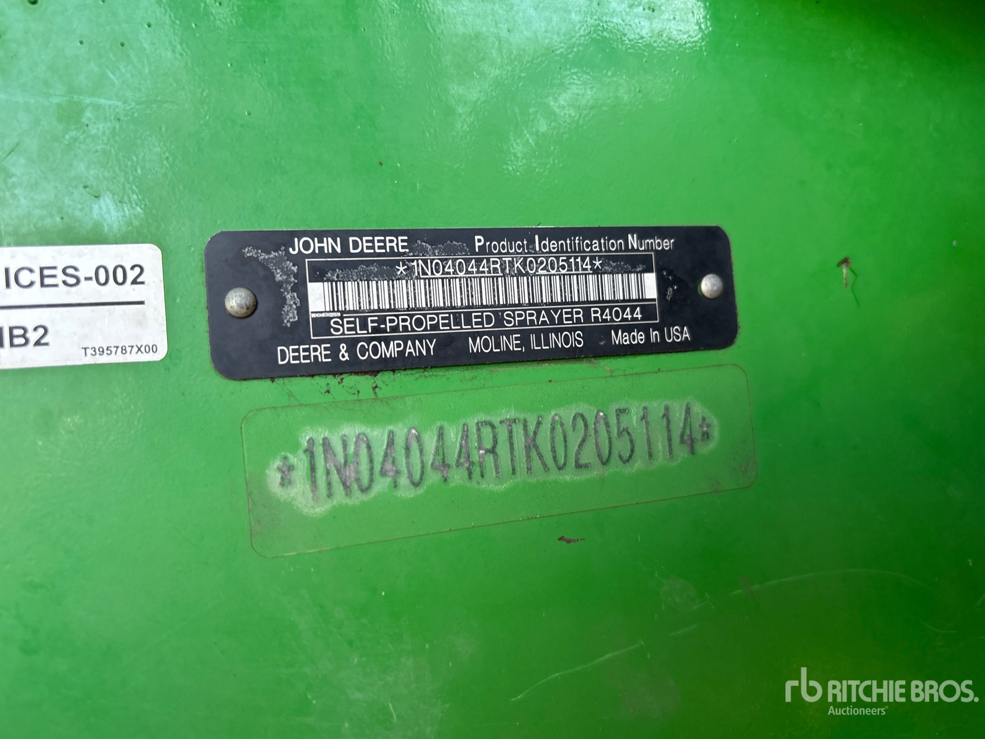 2020 John Deere R4044
