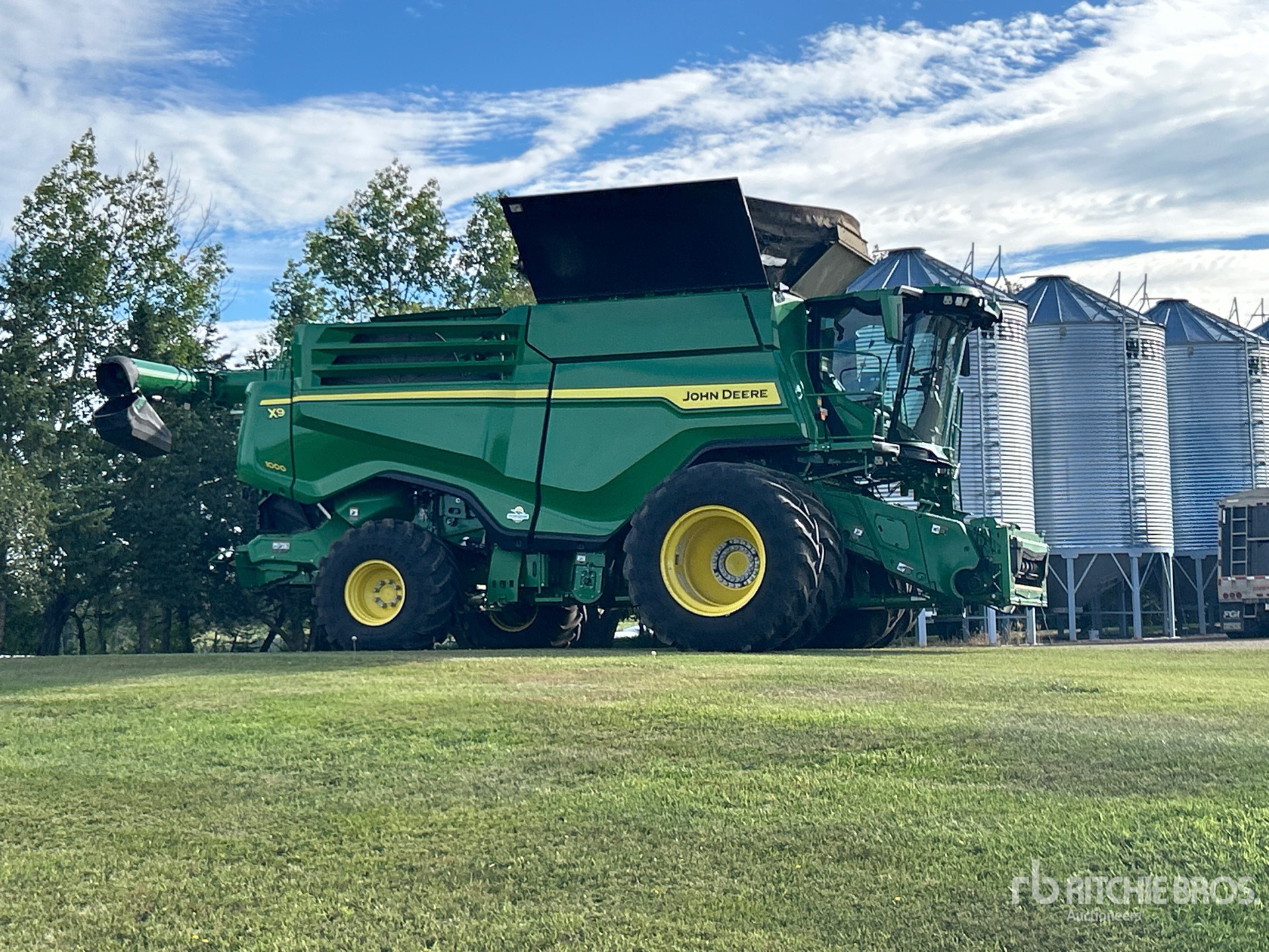 2024 John Deere X9 1000