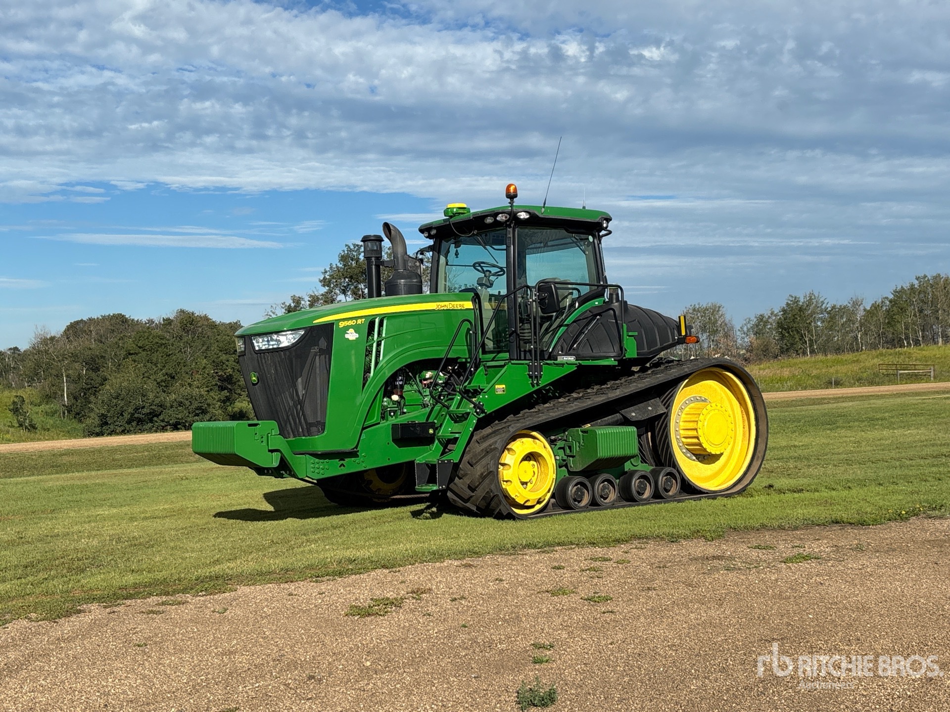 2014 John Deere 9RT 560