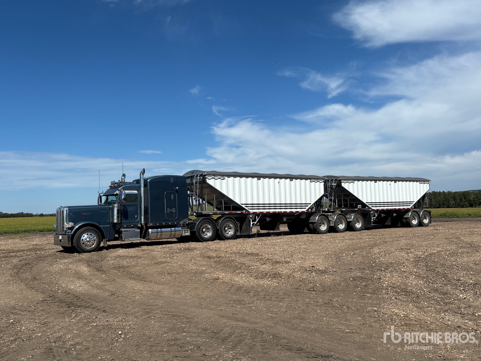 2024 Load King 28 ft Tri/A Super B-Train Lead