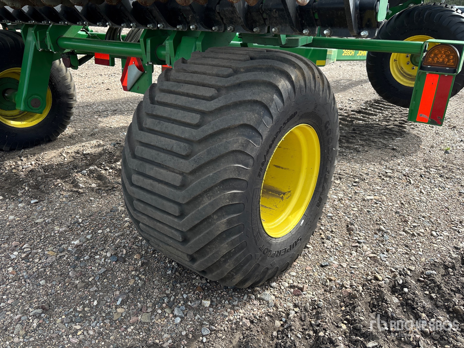2020 John Deere 2680H