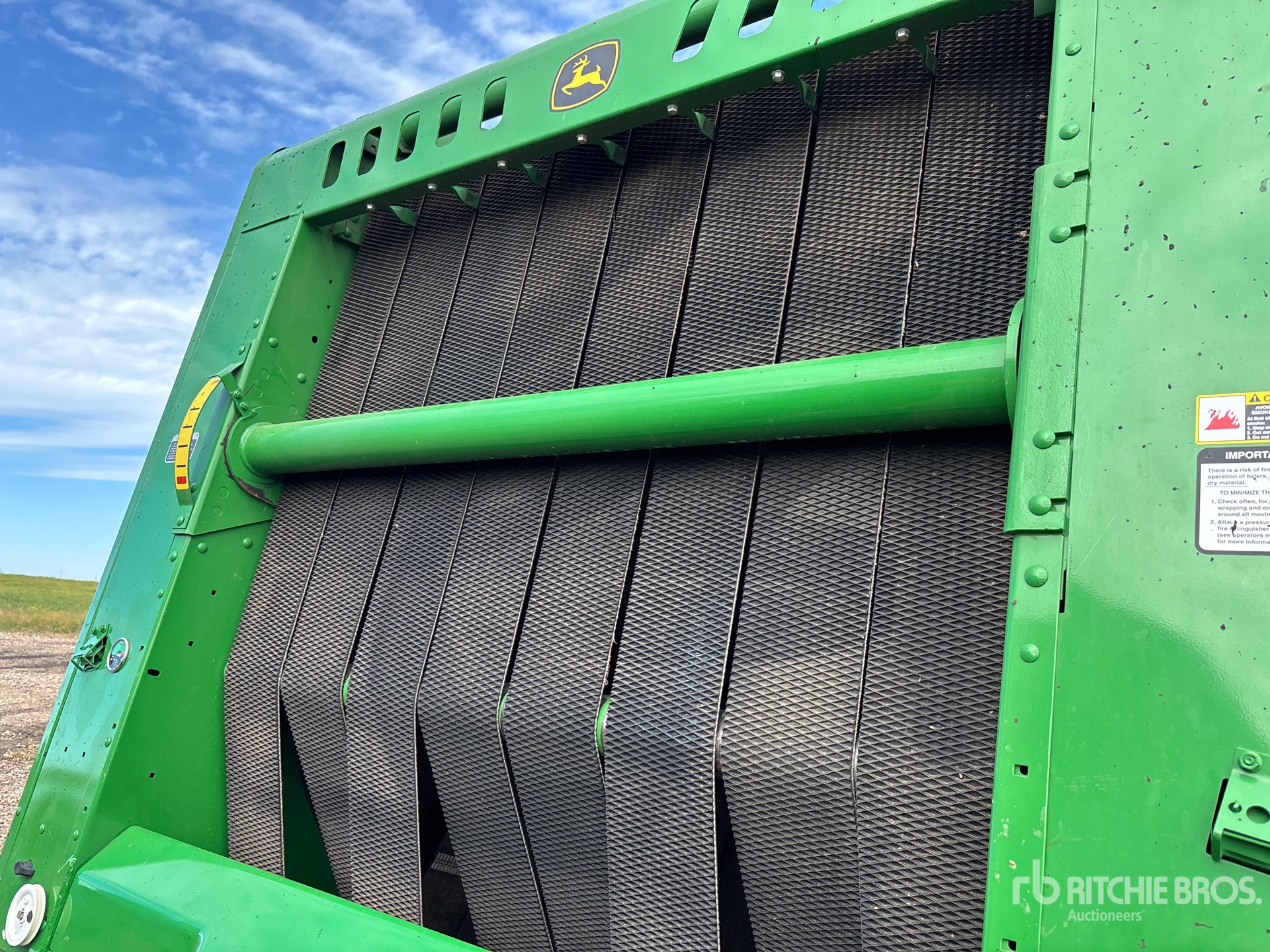 2021 John Deere 560M