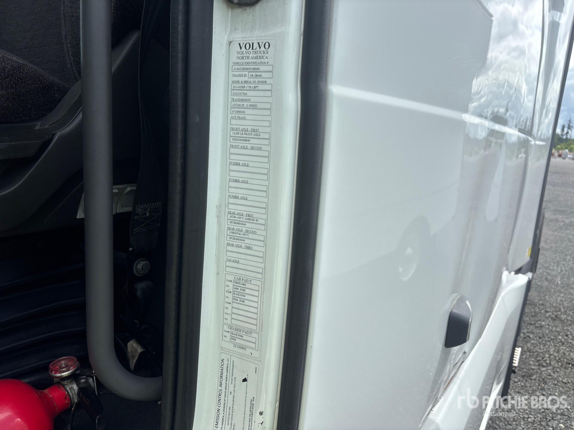 2022 Volvo VNL760