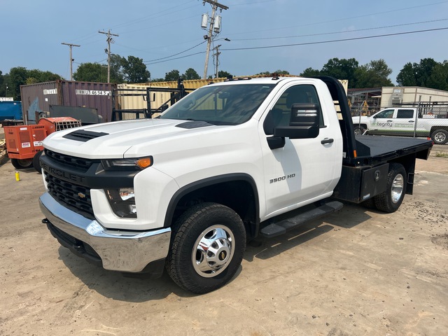 2021 Chevrolet Silverado 3500HD 4x4 Flatbed Truck 2021 Chevrolet Silverado 3500HD 4x4 Flatbed Truck