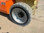 Chassis with Right Front Tire