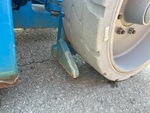 Hydraulics with Frame Leveling Cylinders