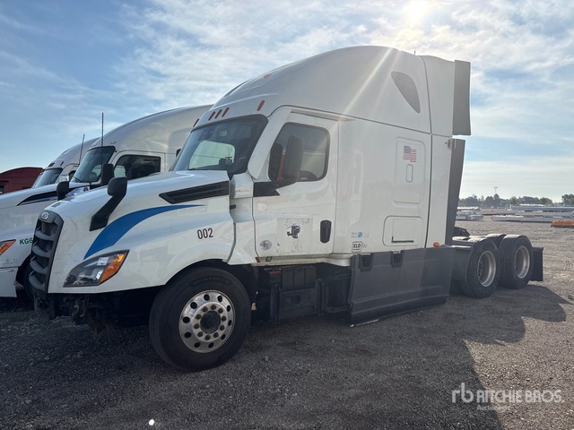 2020 Freightliner Cascadia 126 6x4 T/a Sleeper Truck Tractor