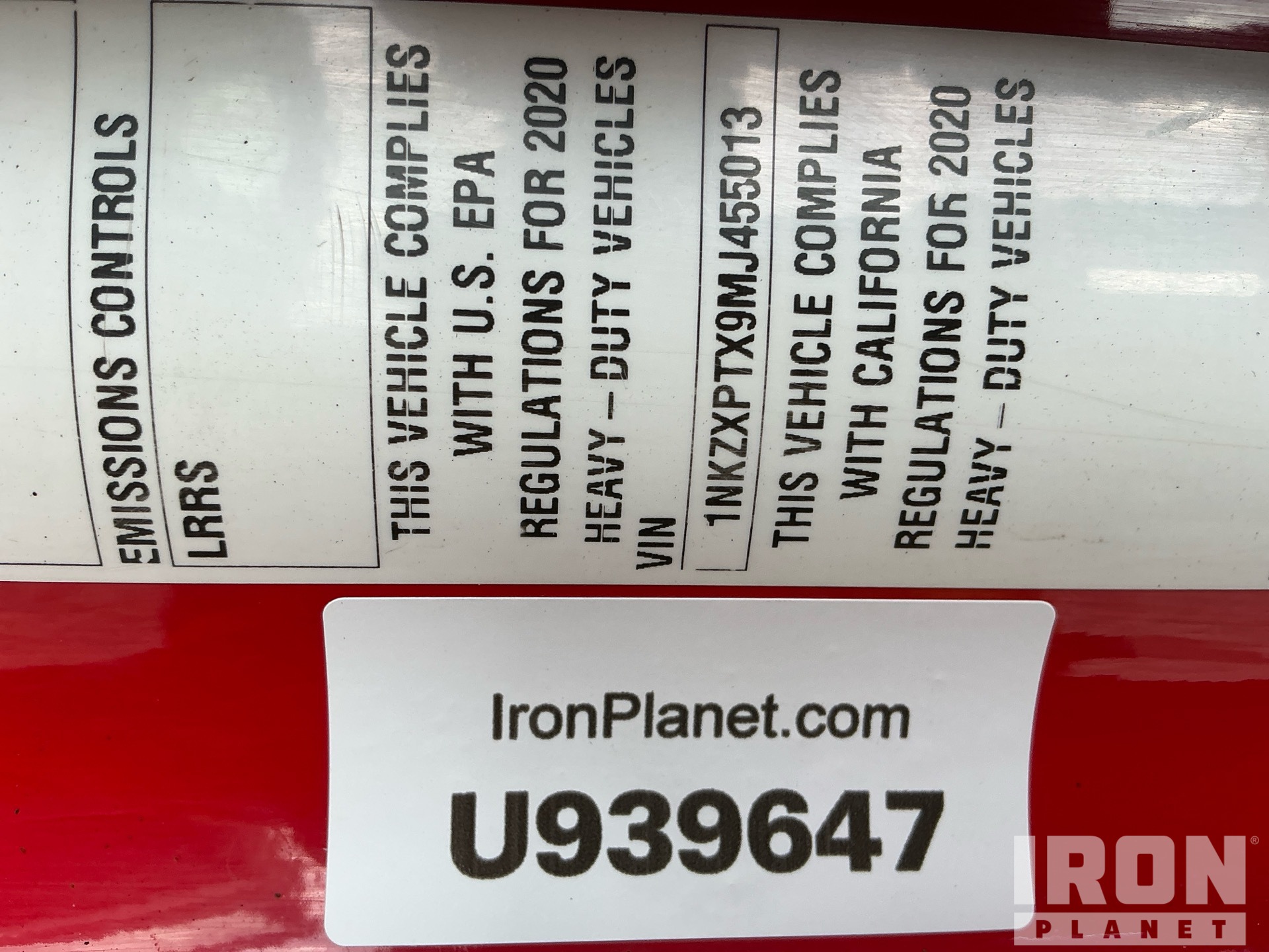 2021 Kenworth T880