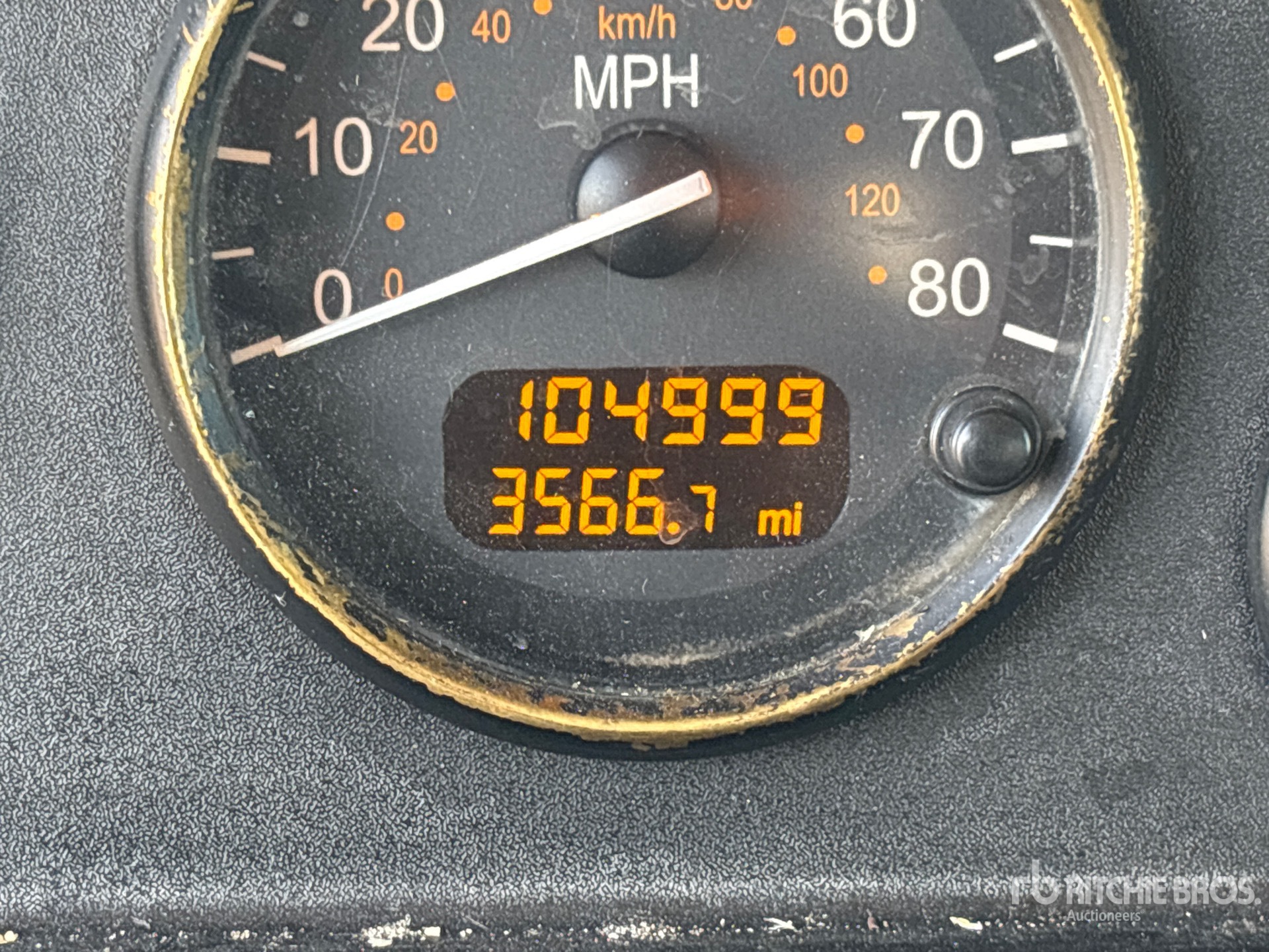 General Appearance with Hour Meter / Odometer