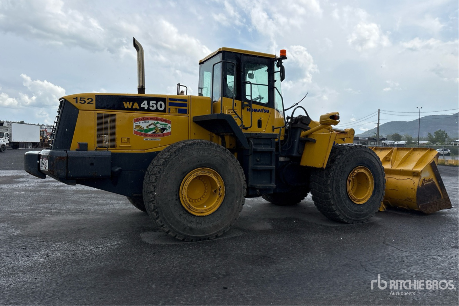 2003 Komatsu WA450-5