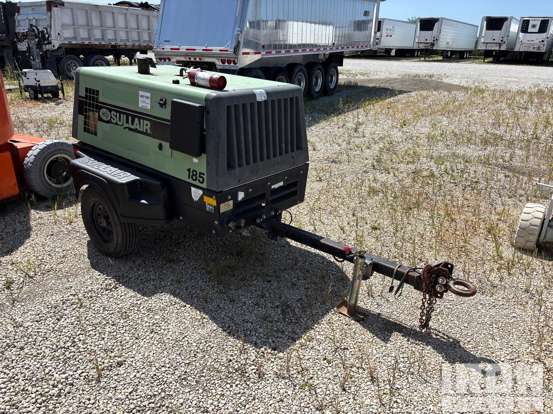 General Appearance with Foto, angolo anteriore destro