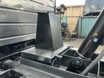 Underbody with Hydraulic Tank
