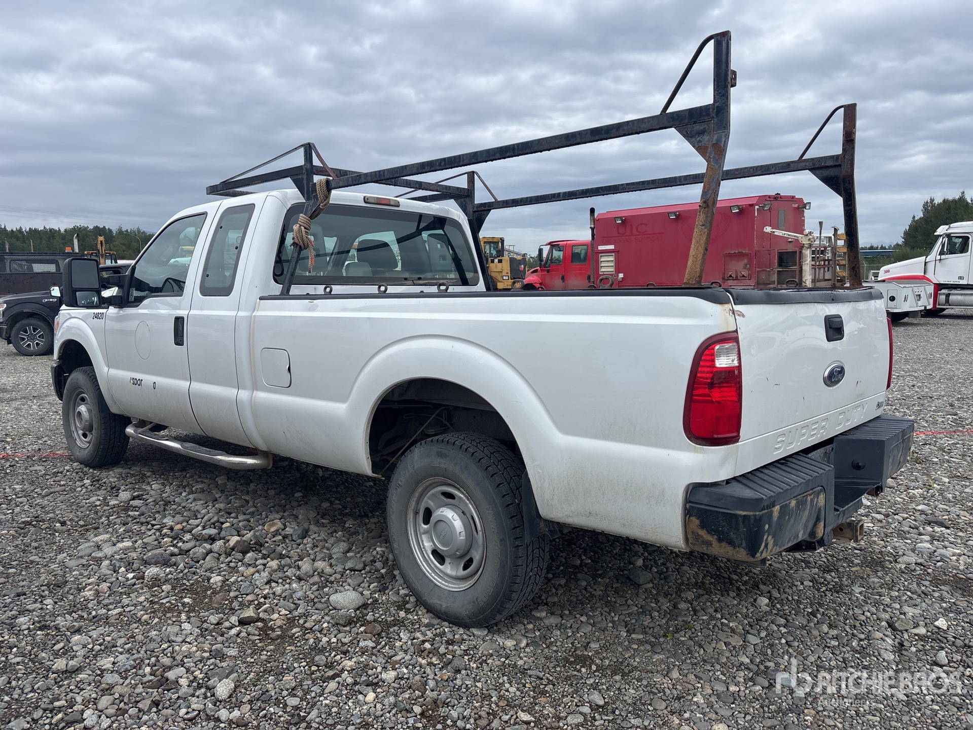 General Appearance with Picture, Left Rear Corner