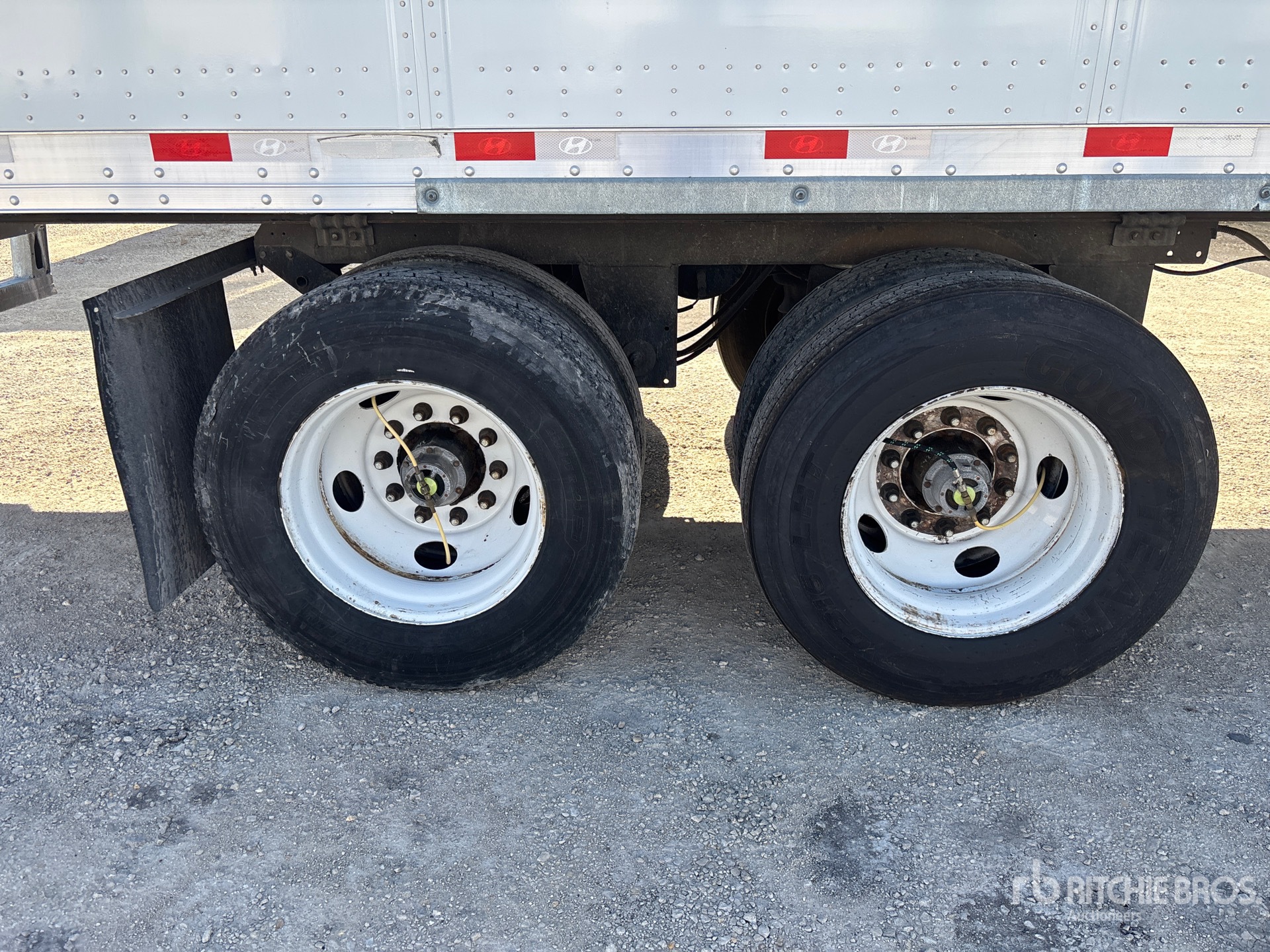 2023 Hyundai VC2530152-AJS
