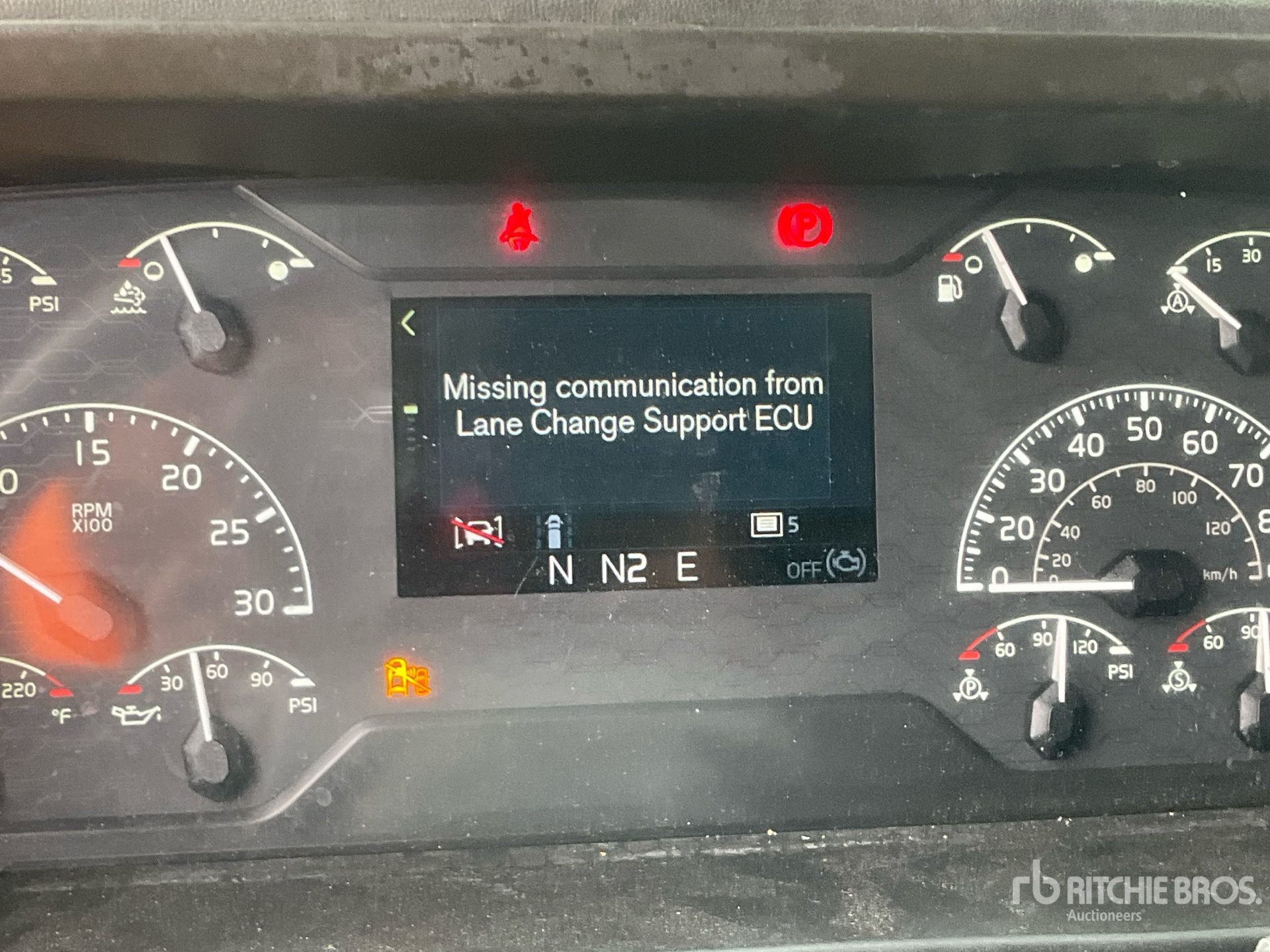 2019 Volvo VNL760