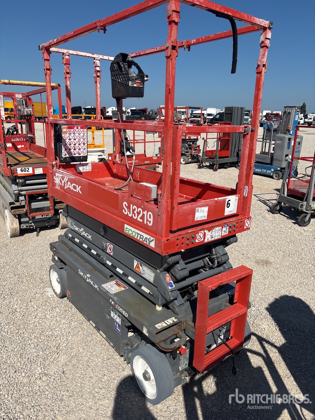 2022 Skyjack SJ3219