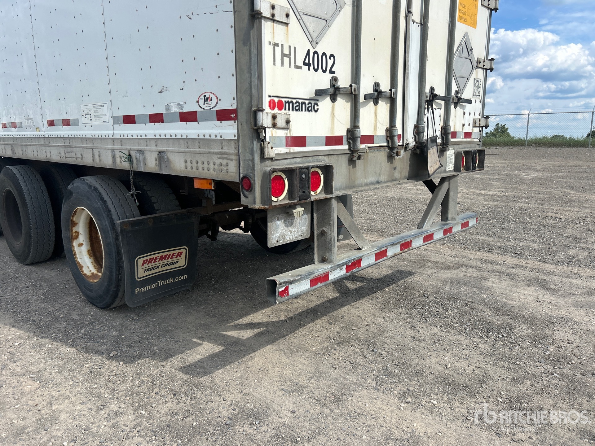 2006 Manac 53 FT X 102 IN TRI/A HEATED