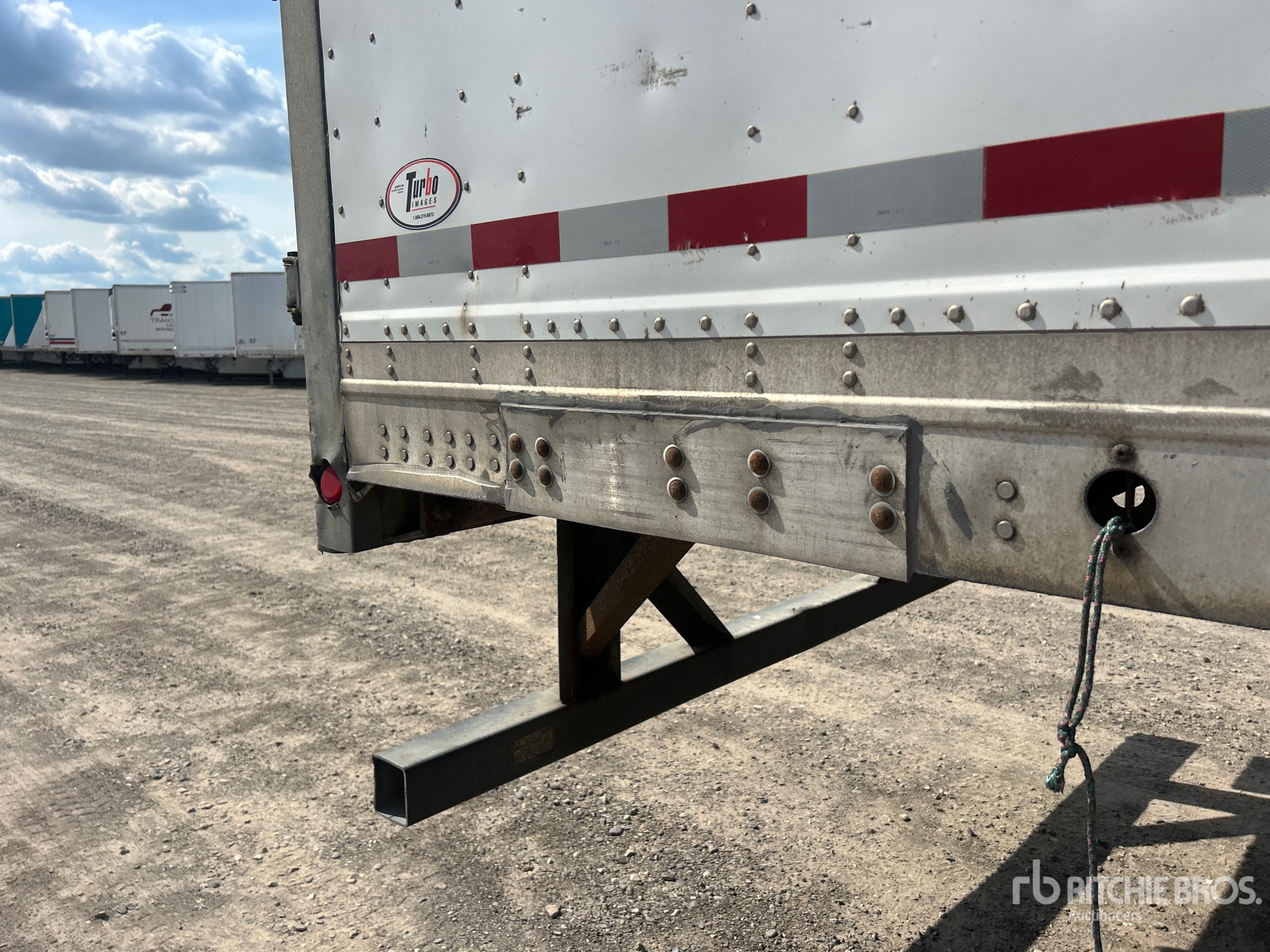 2006 Manac 53 FT X 102 IN TRI/A HEATED