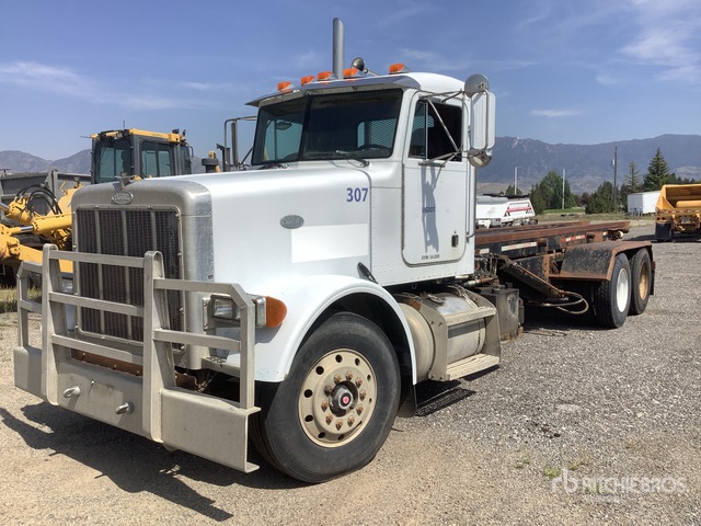 1995 Peterbilt 378 6x4 Roll-off Truck