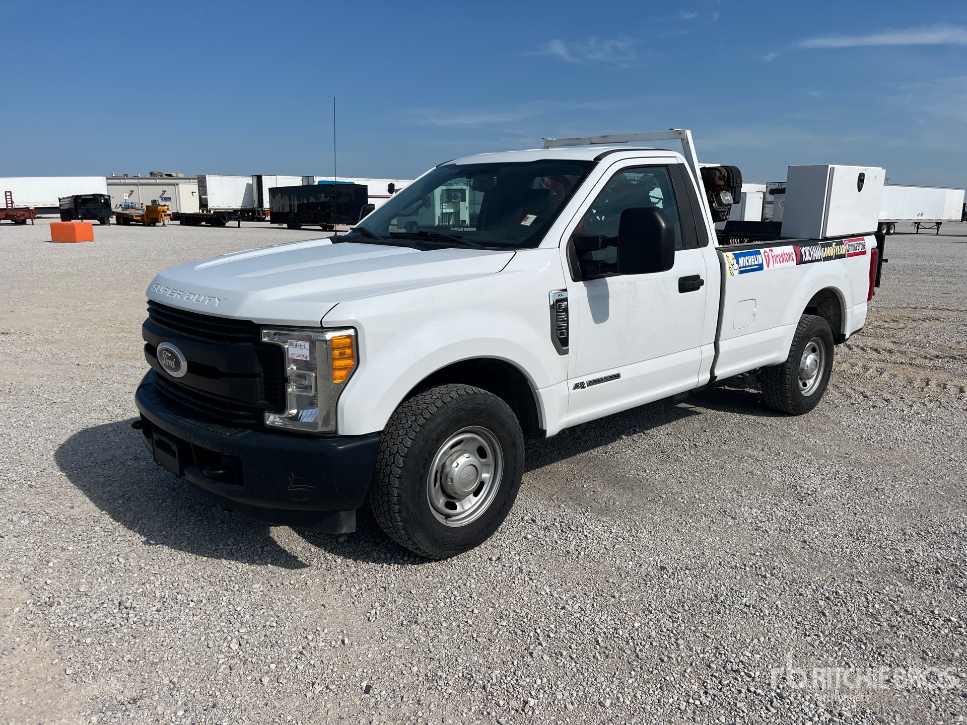 2017 Ford F-250 XL 4X2