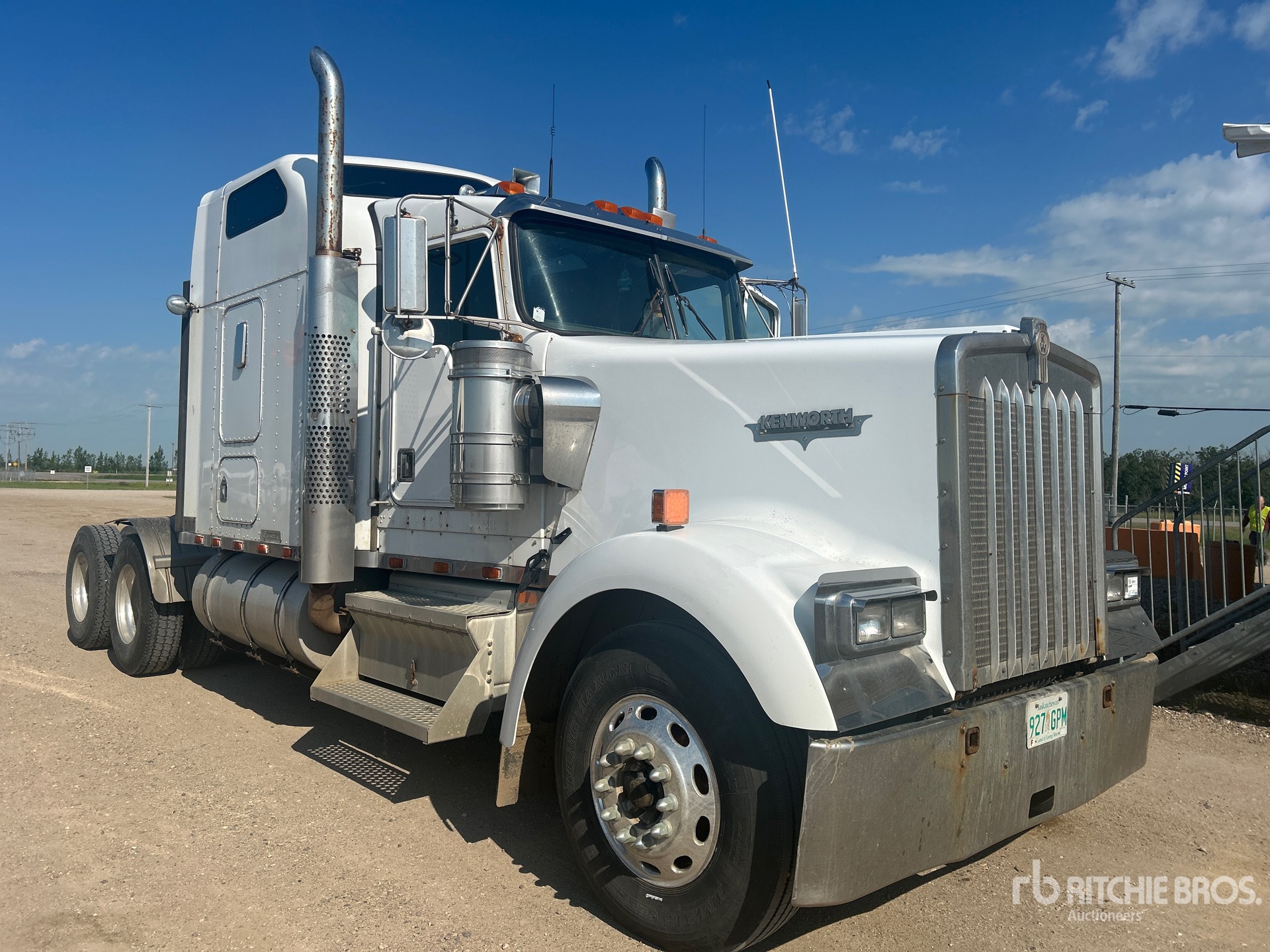 2000 Kenworth W900L