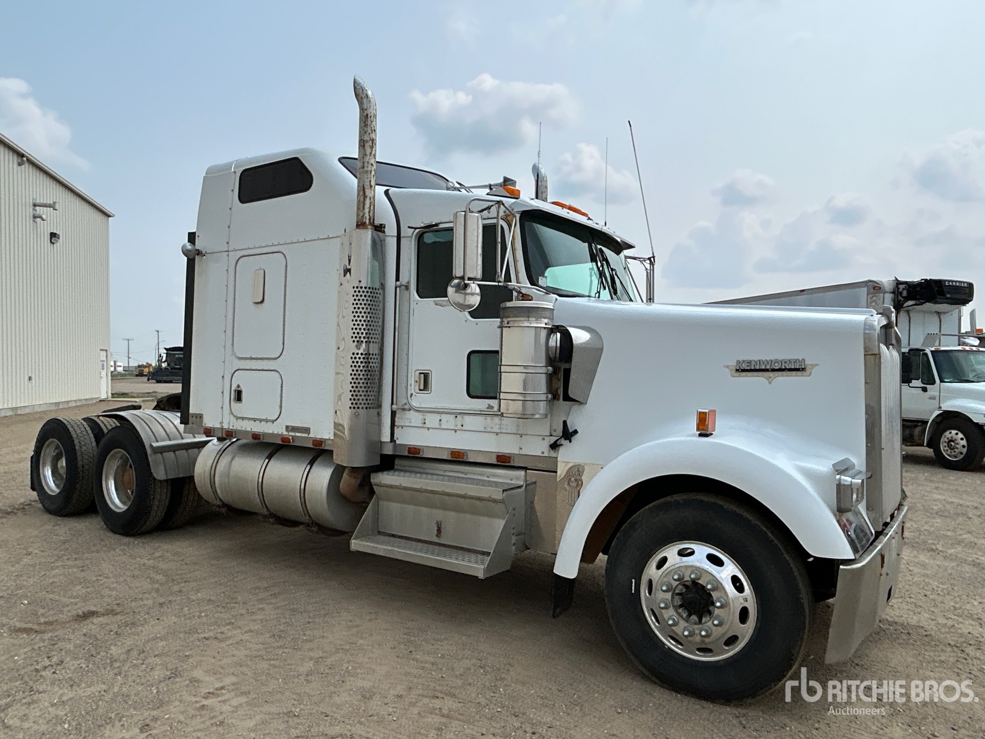 2000 Kenworth W900L