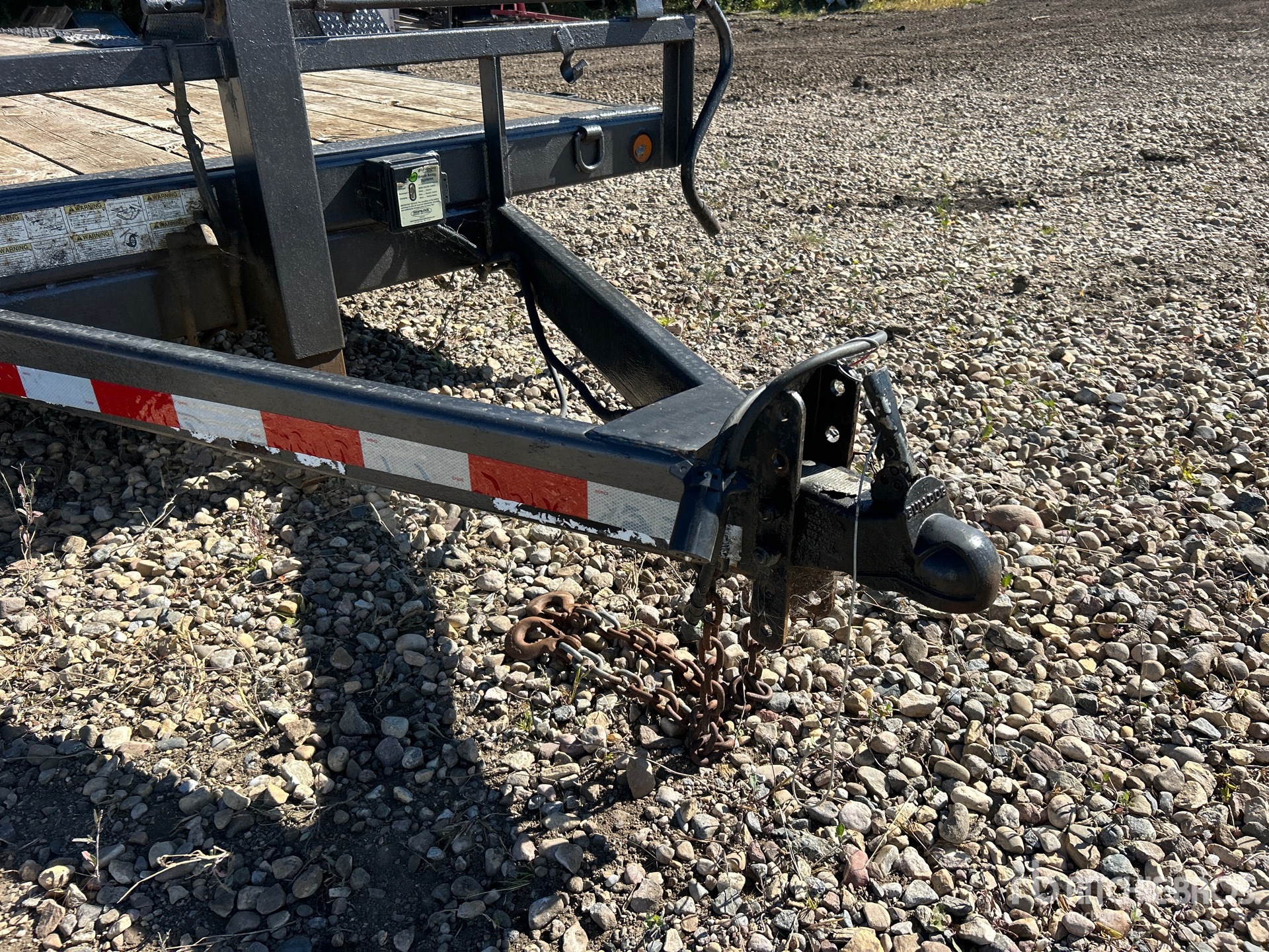 Load Trail 16 ft T/A