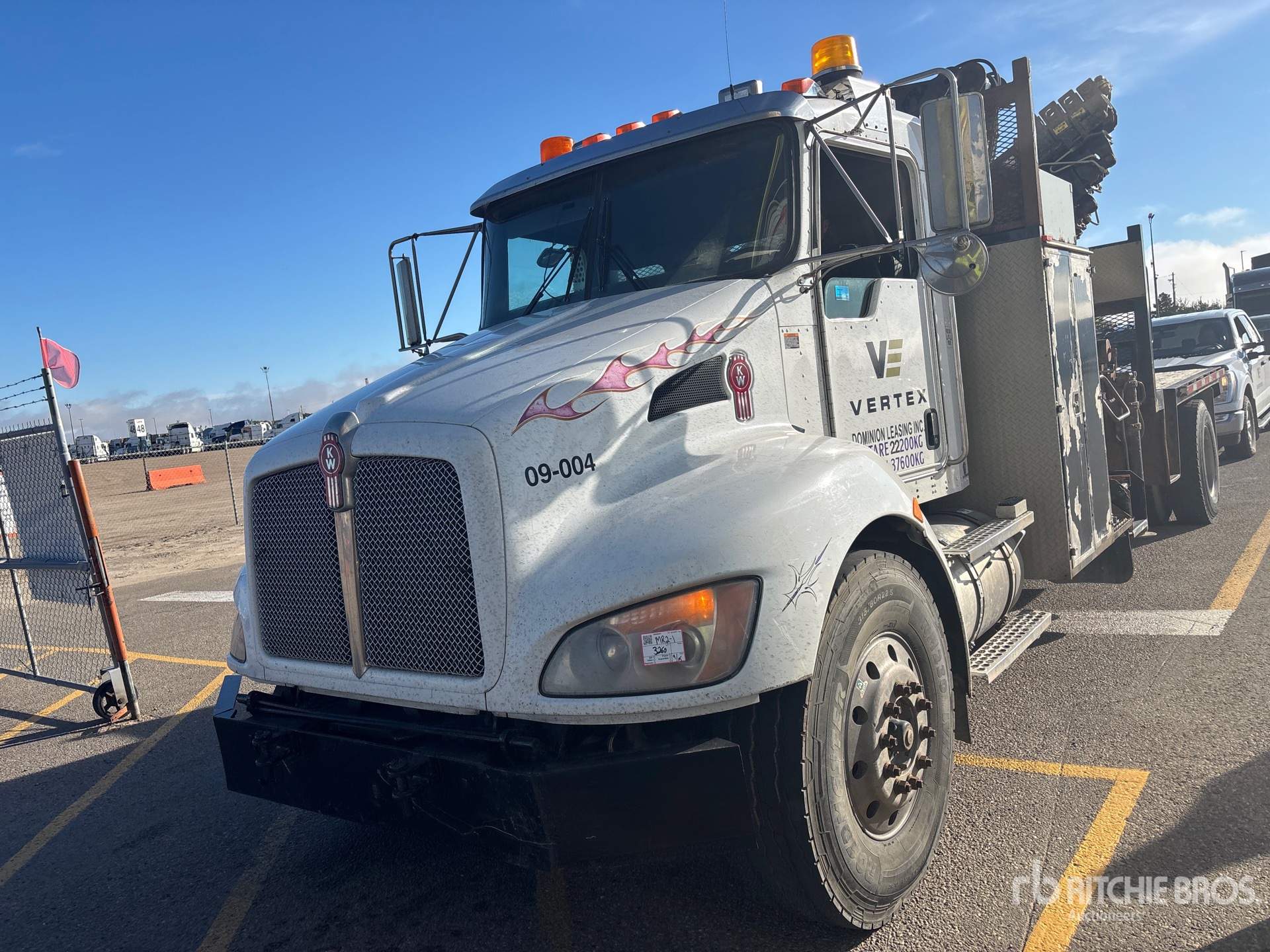 2009 Kenworth T370