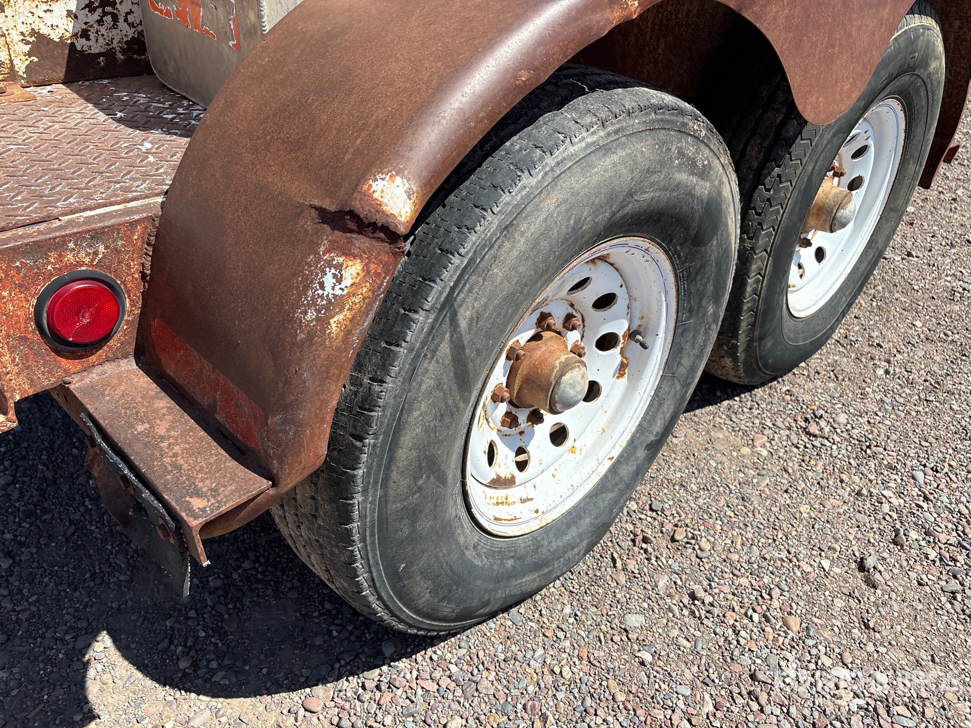 2000 Fleming T512