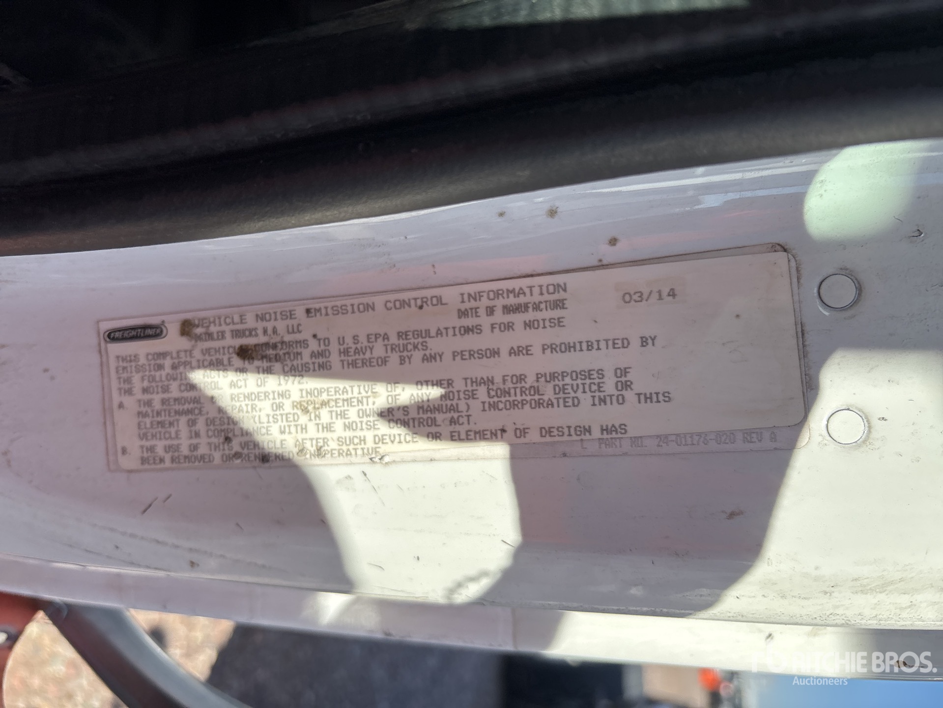 2015 Freightliner M2 106