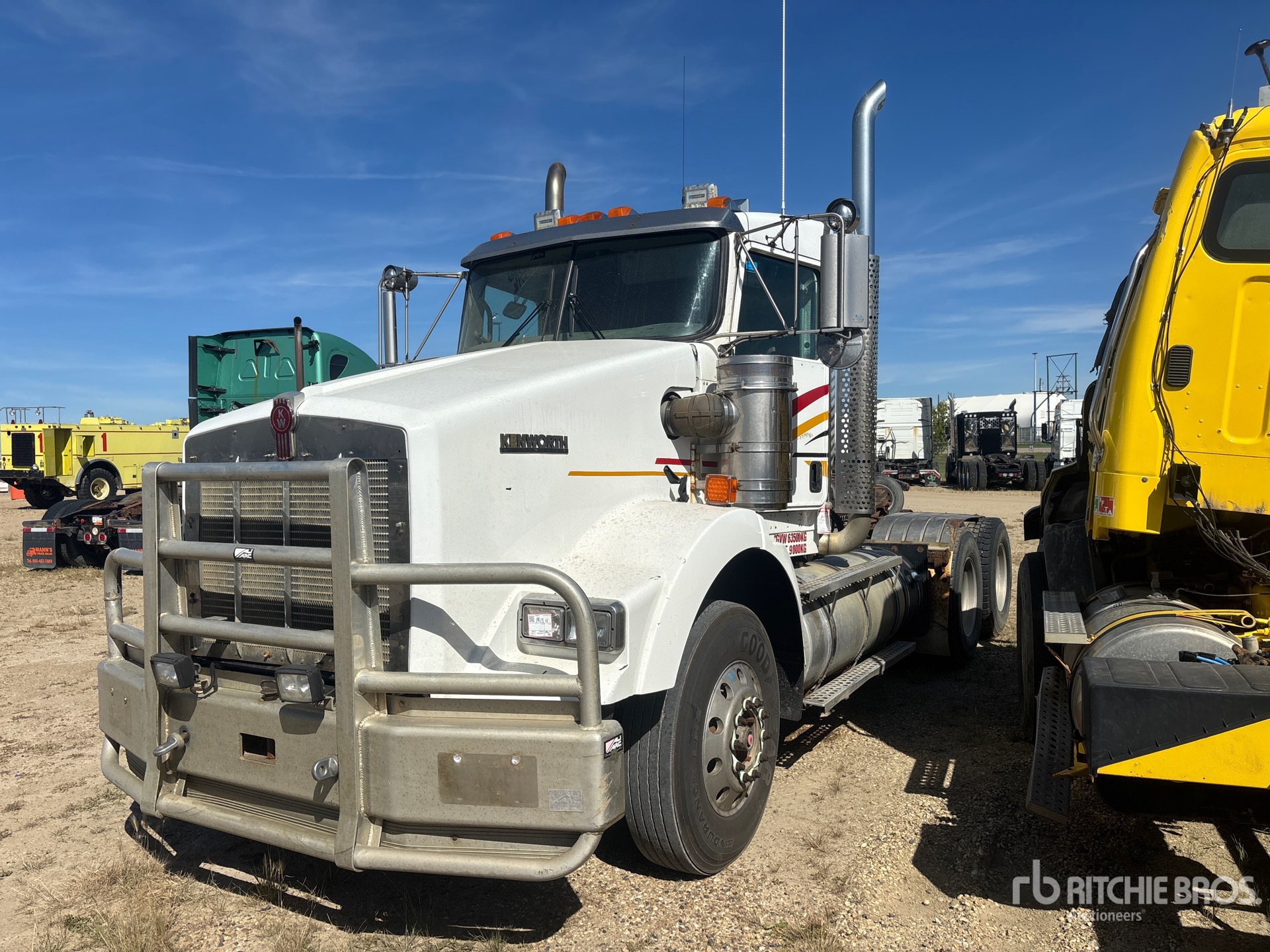 Photo of 2013 Kenworth T800