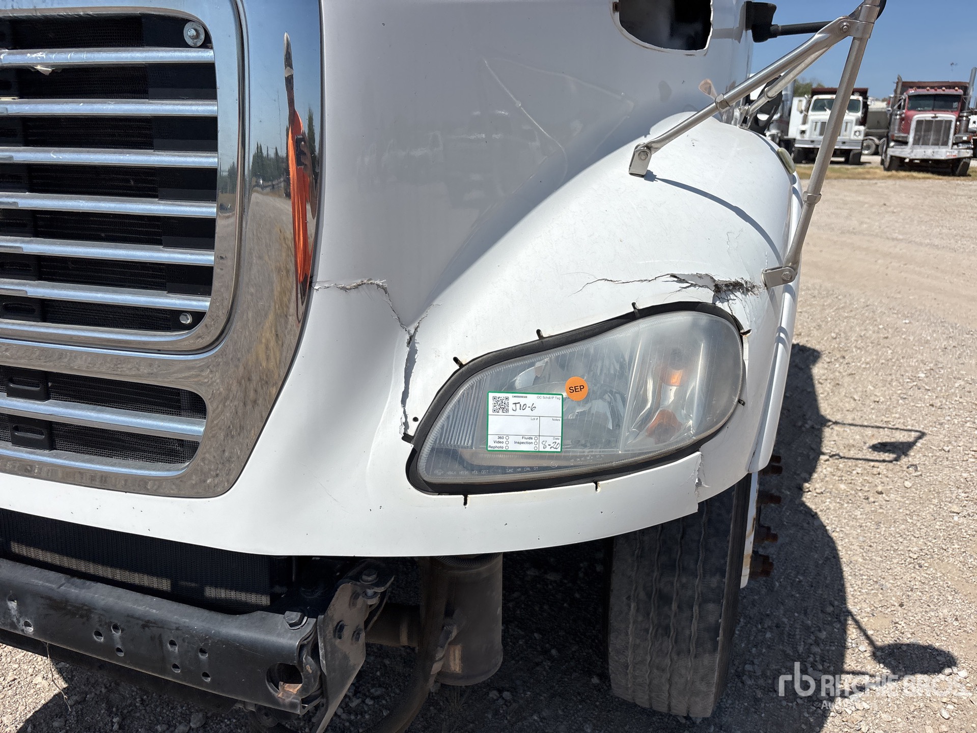2013 Freightliner M2 112