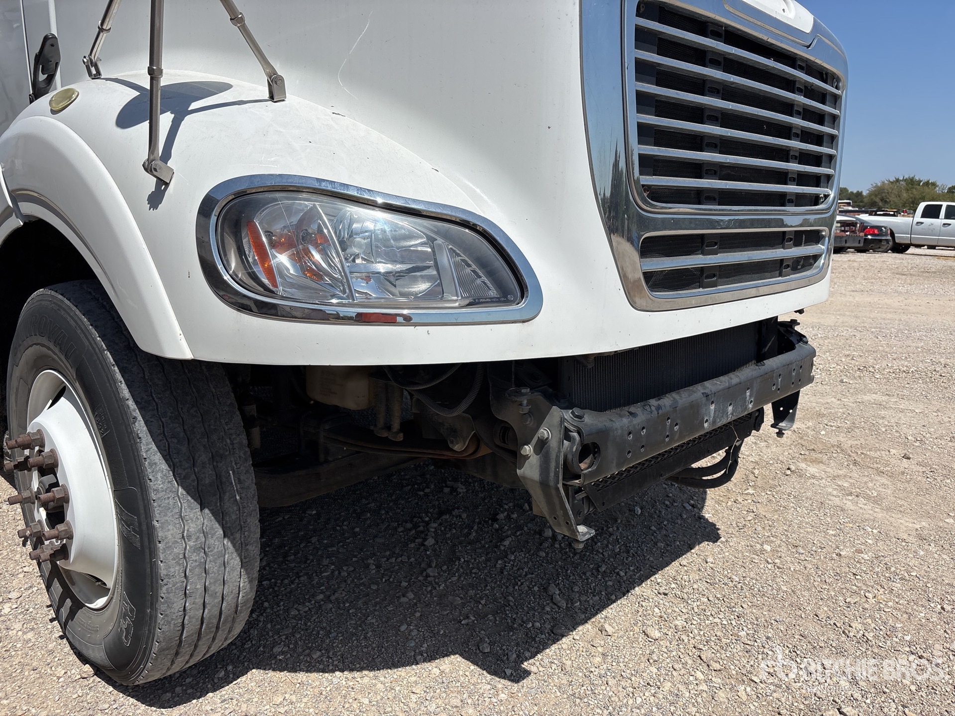 2013 Freightliner M2 112