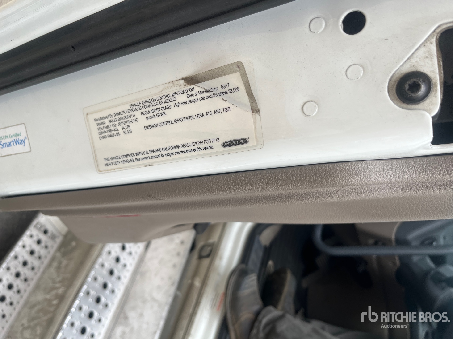 2018 Freightliner CASCADIA 125