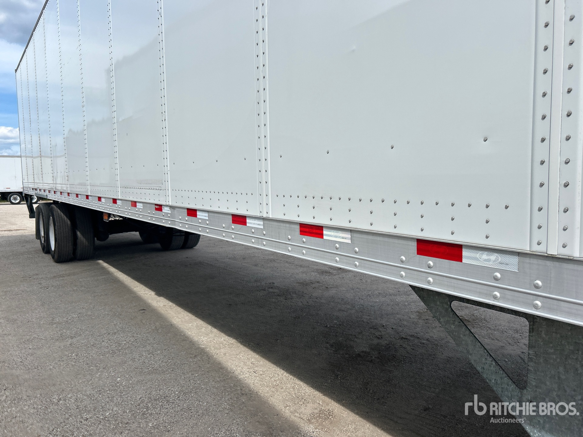 2023 Hyundai VC2530152-AJS