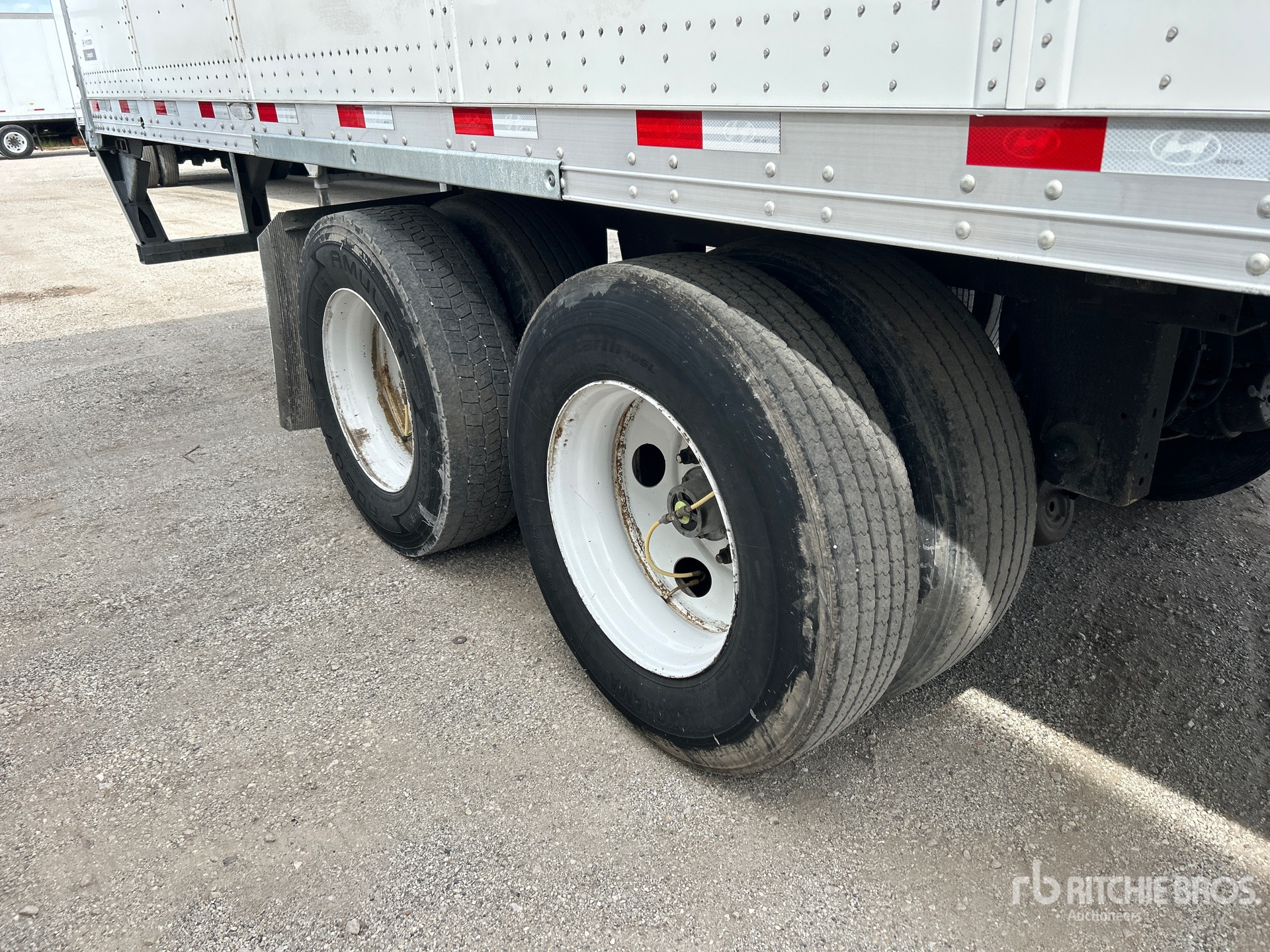 2023 Hyundai VC2530152-AJS