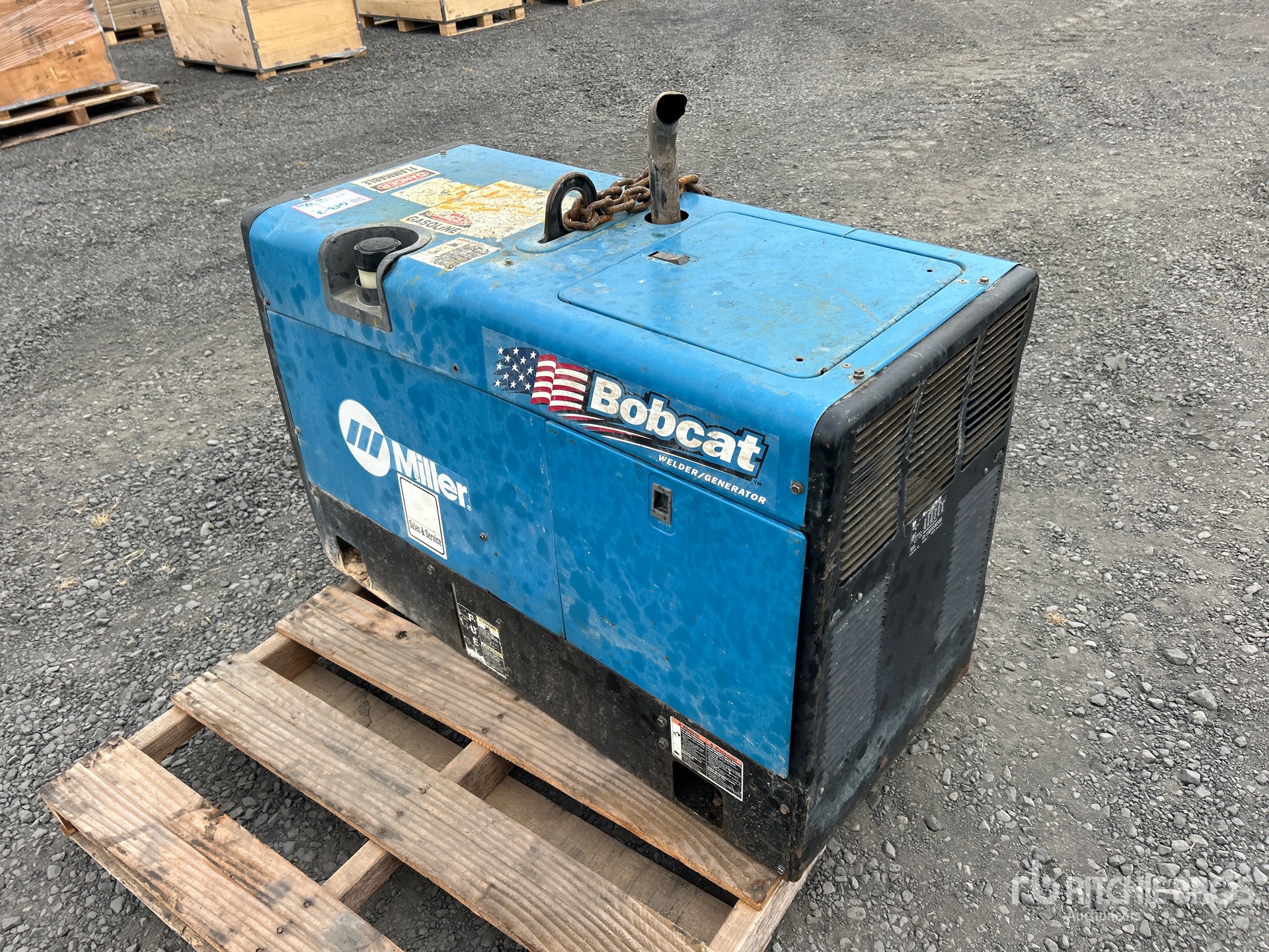 General Appearance with Picture, Left Rear Corner