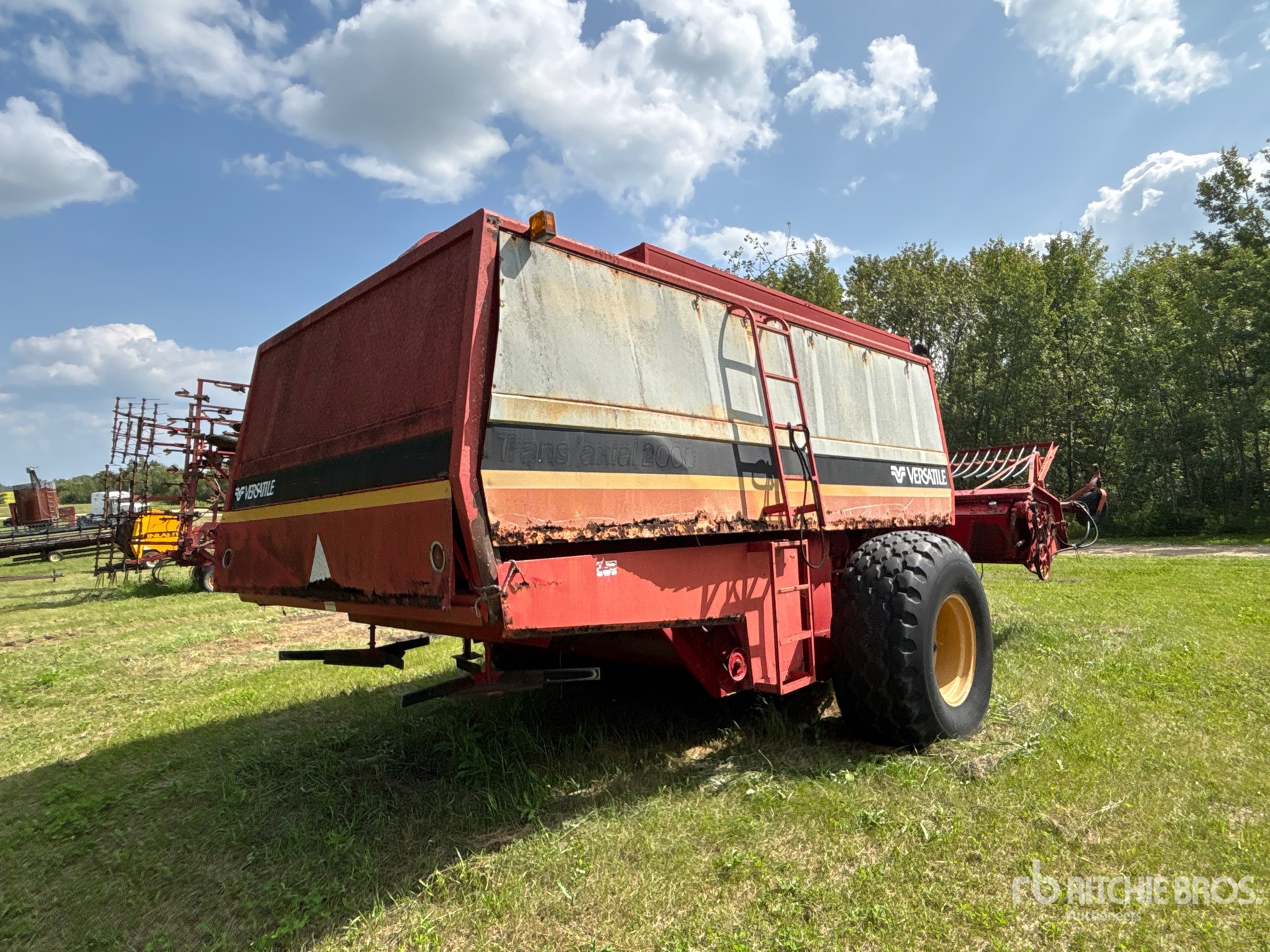 General Appearance with Picture, Right Rear Corner