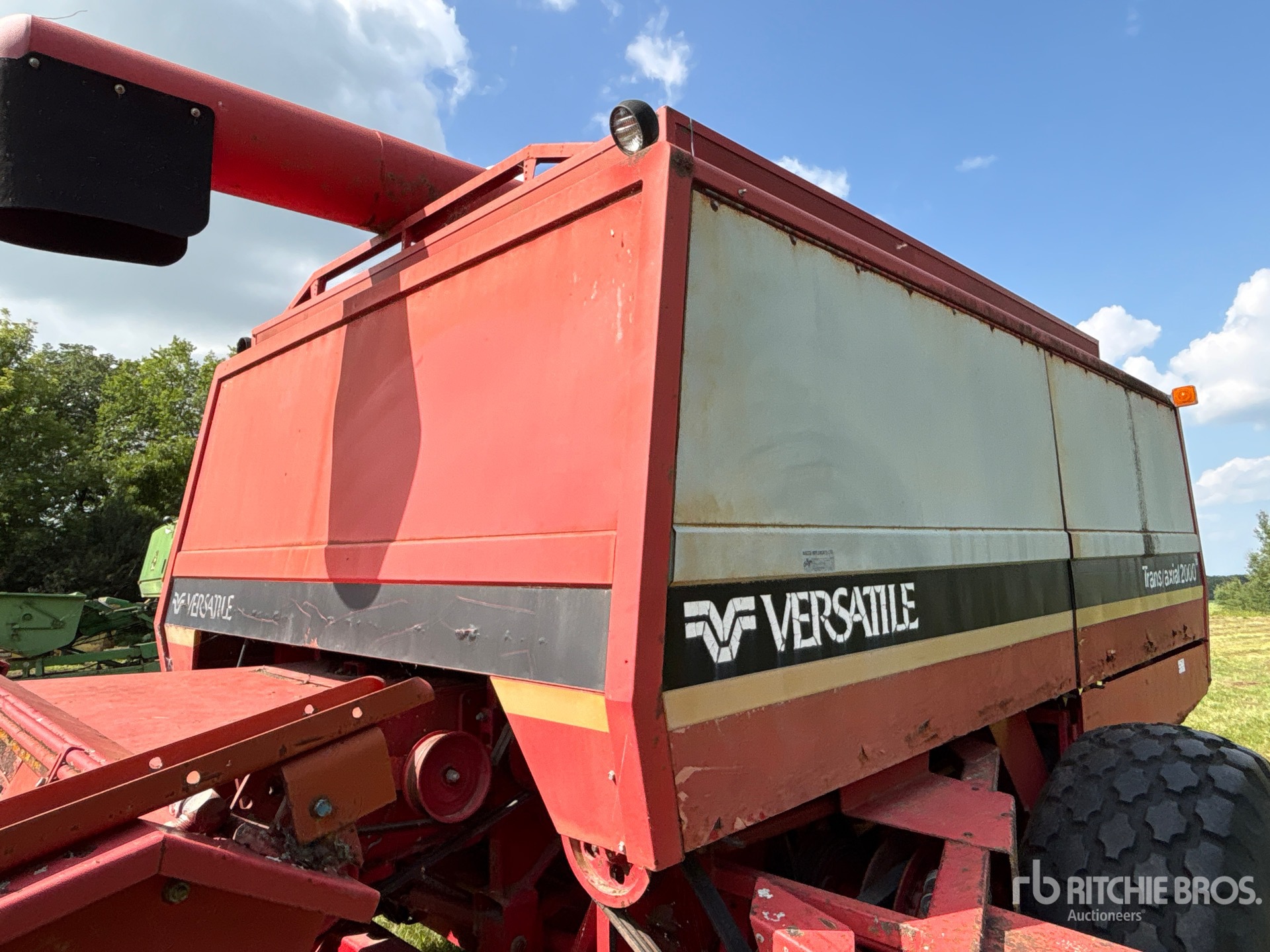1986 Versatile TRANSAXIAL 2000