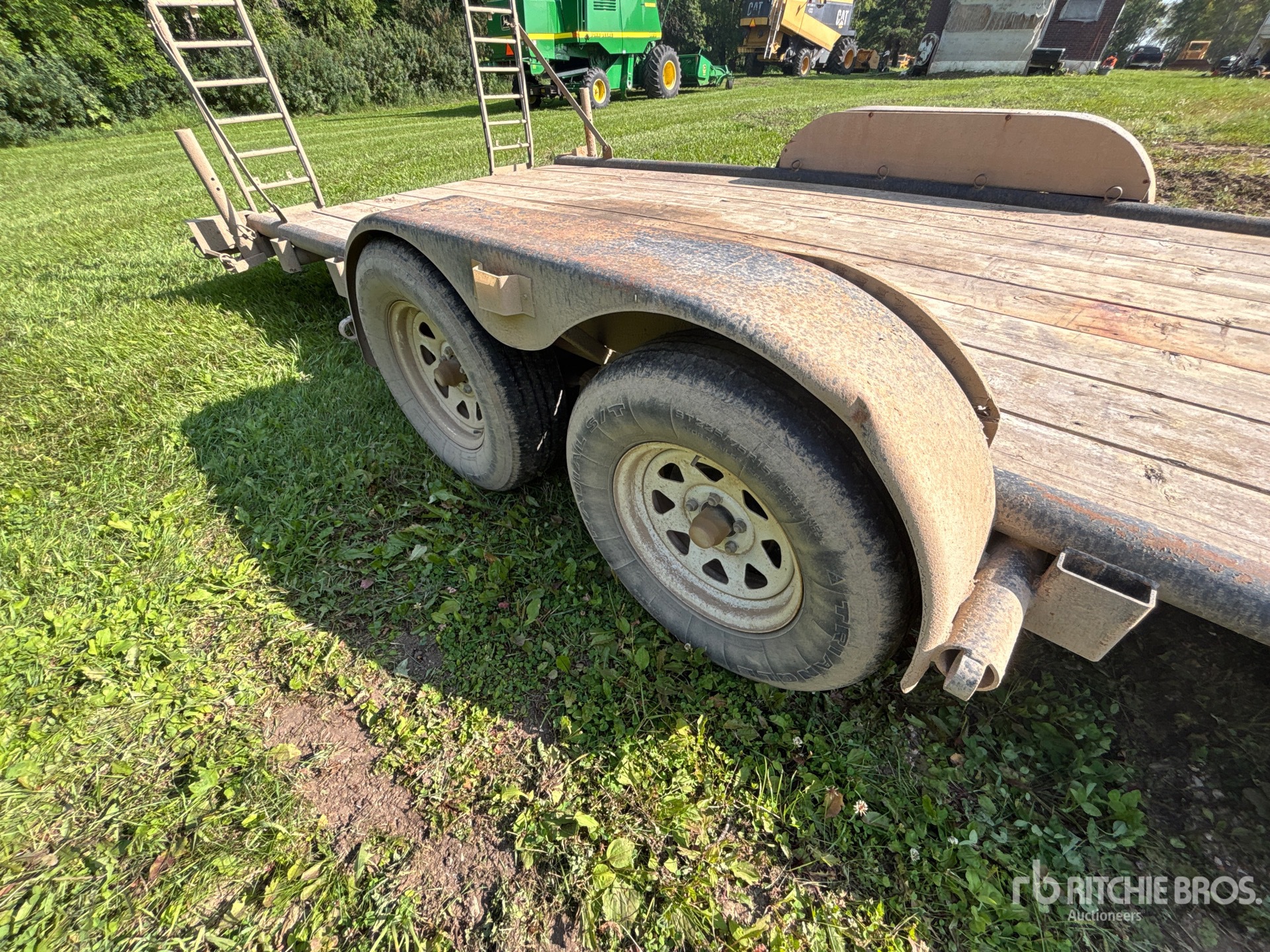 2001 Monarch 18 FT T/A