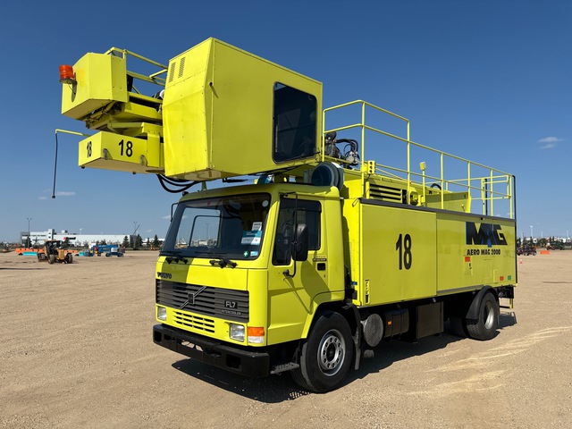 1990 Volvo FL7 4x2 De-Icer Truck