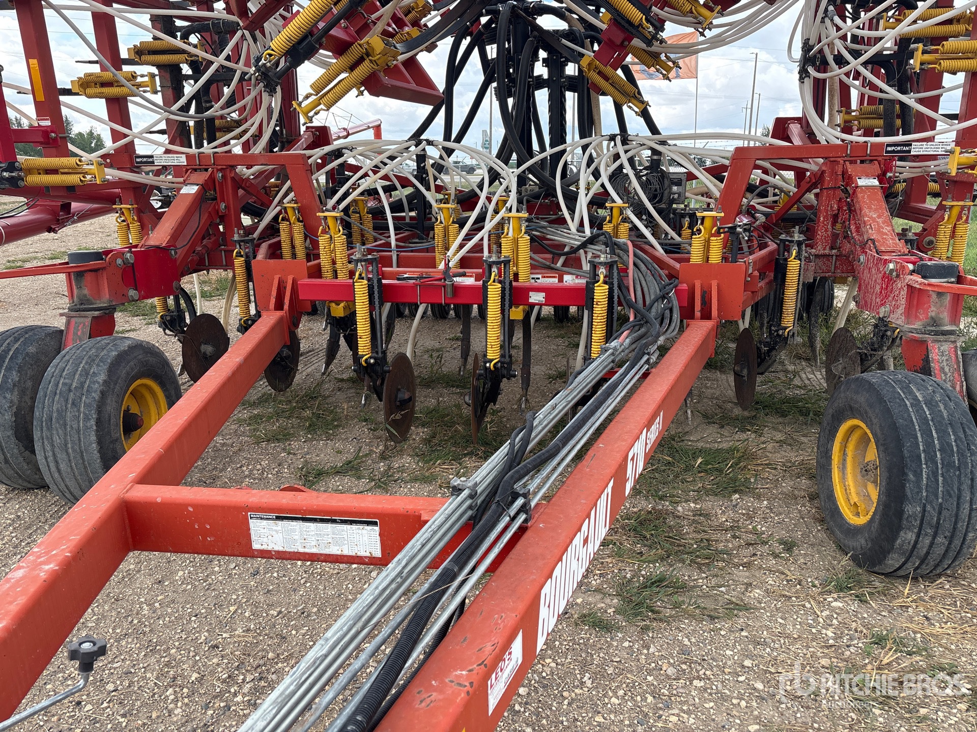 Bourgault 5710 SERIES II