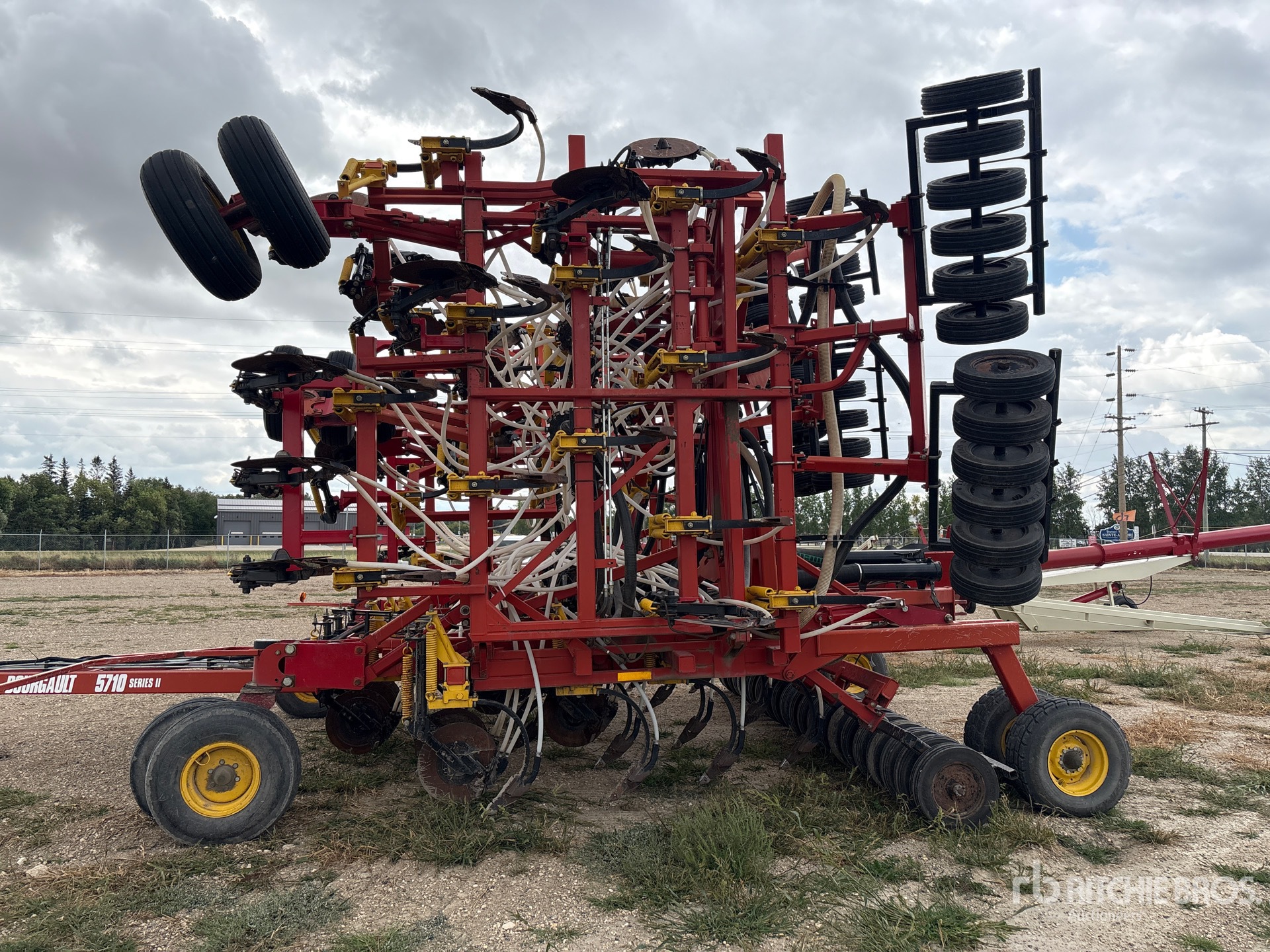 Bourgault 5710 SERIES II