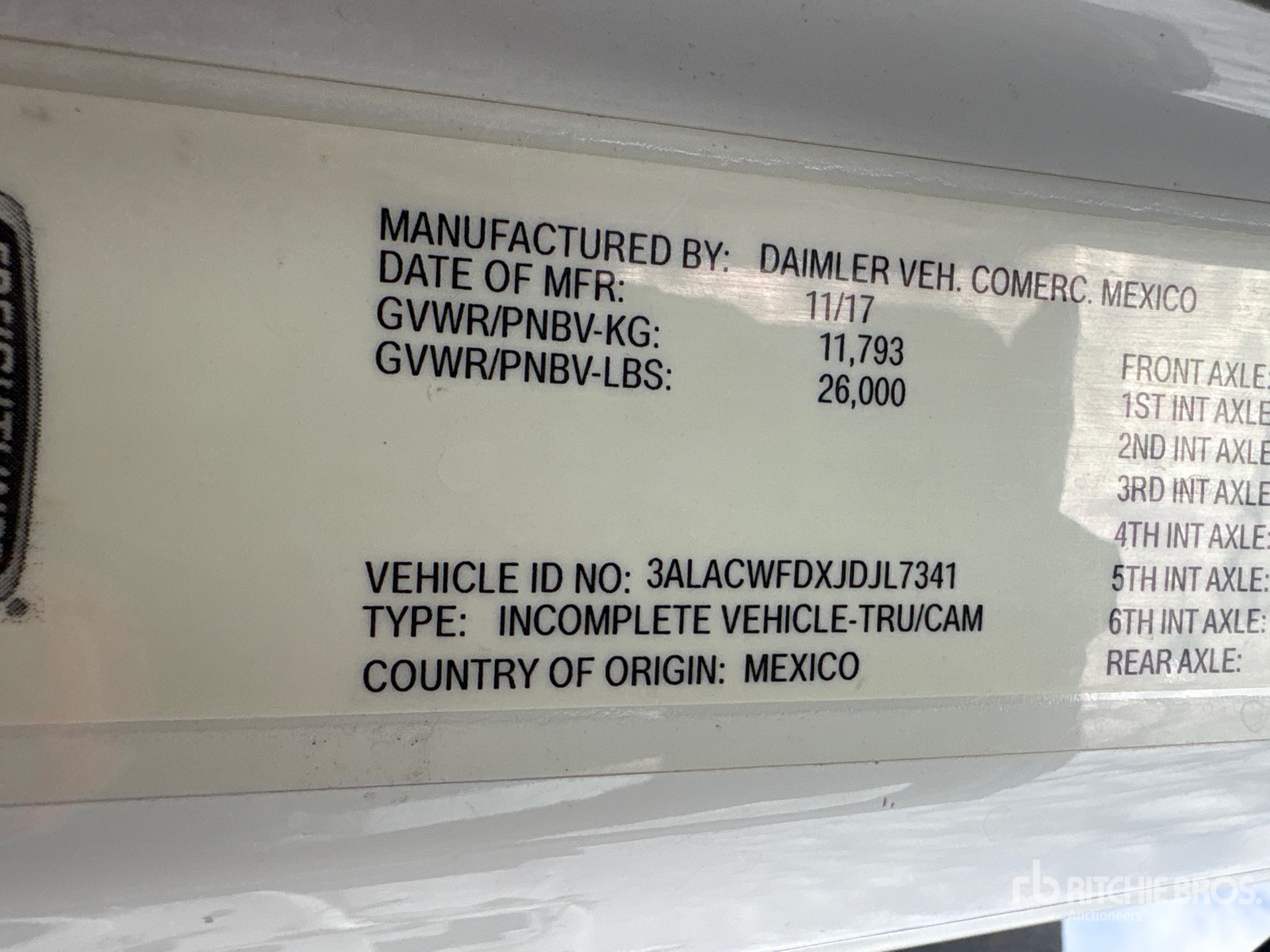 2018 Freightliner M2 102