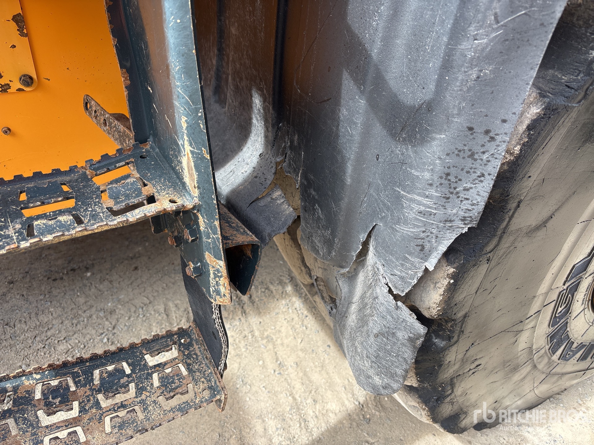 2018 Hyundai HL770-9