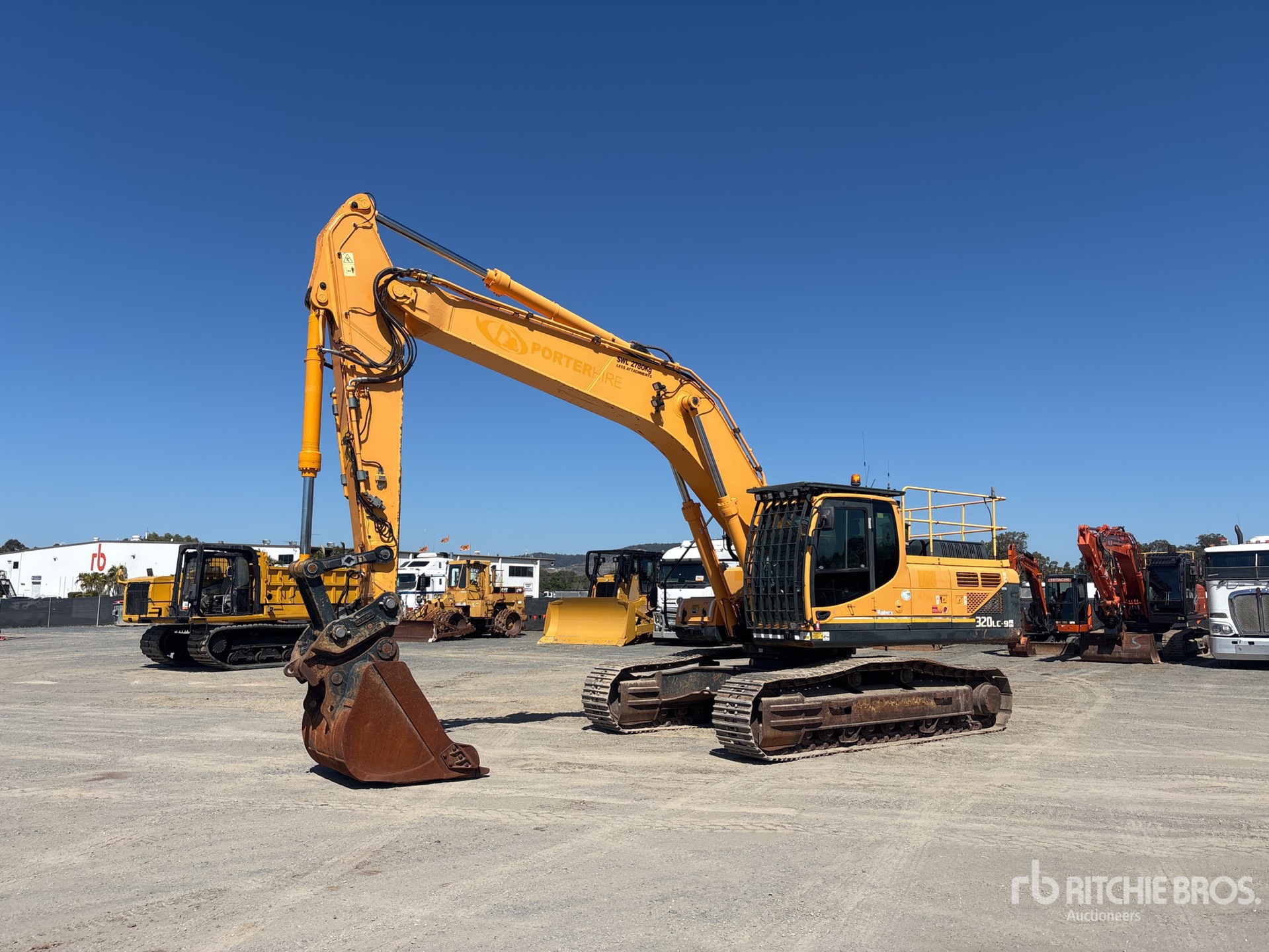 2018 Hyundai ROBEX 320-9