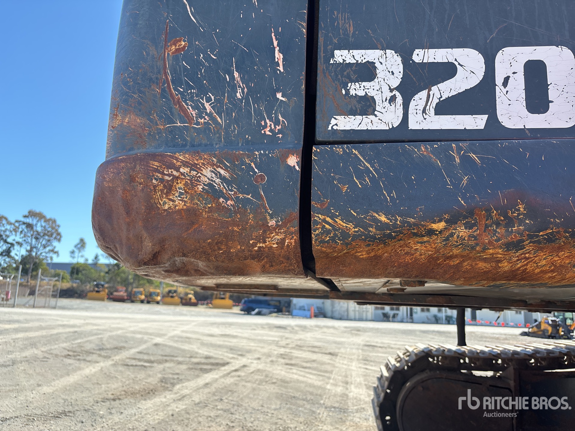 2018 Hyundai ROBEX 320-9