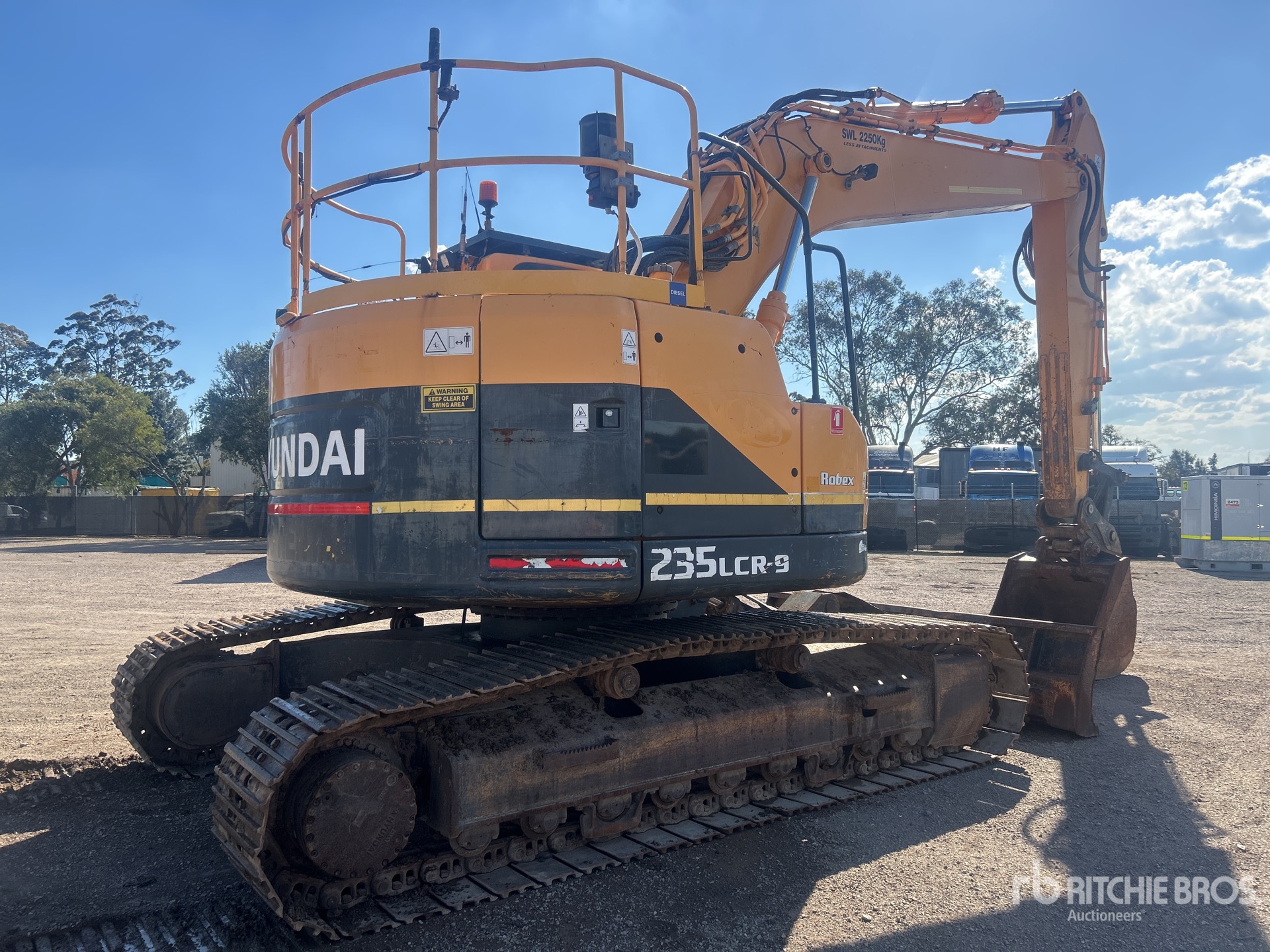 2018 Hyundai ROBEX 235-9